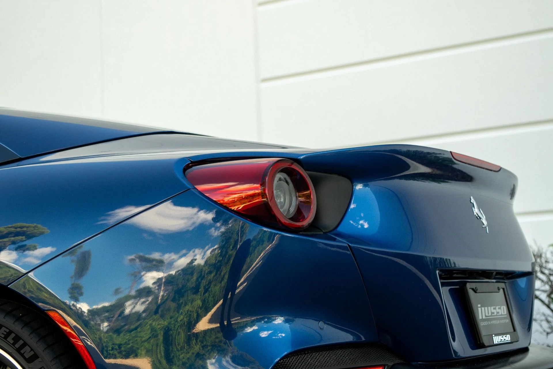 mph033_1107884538_Used_2022_Ferrari_Portofino_M_1761343273_06e310d7b8