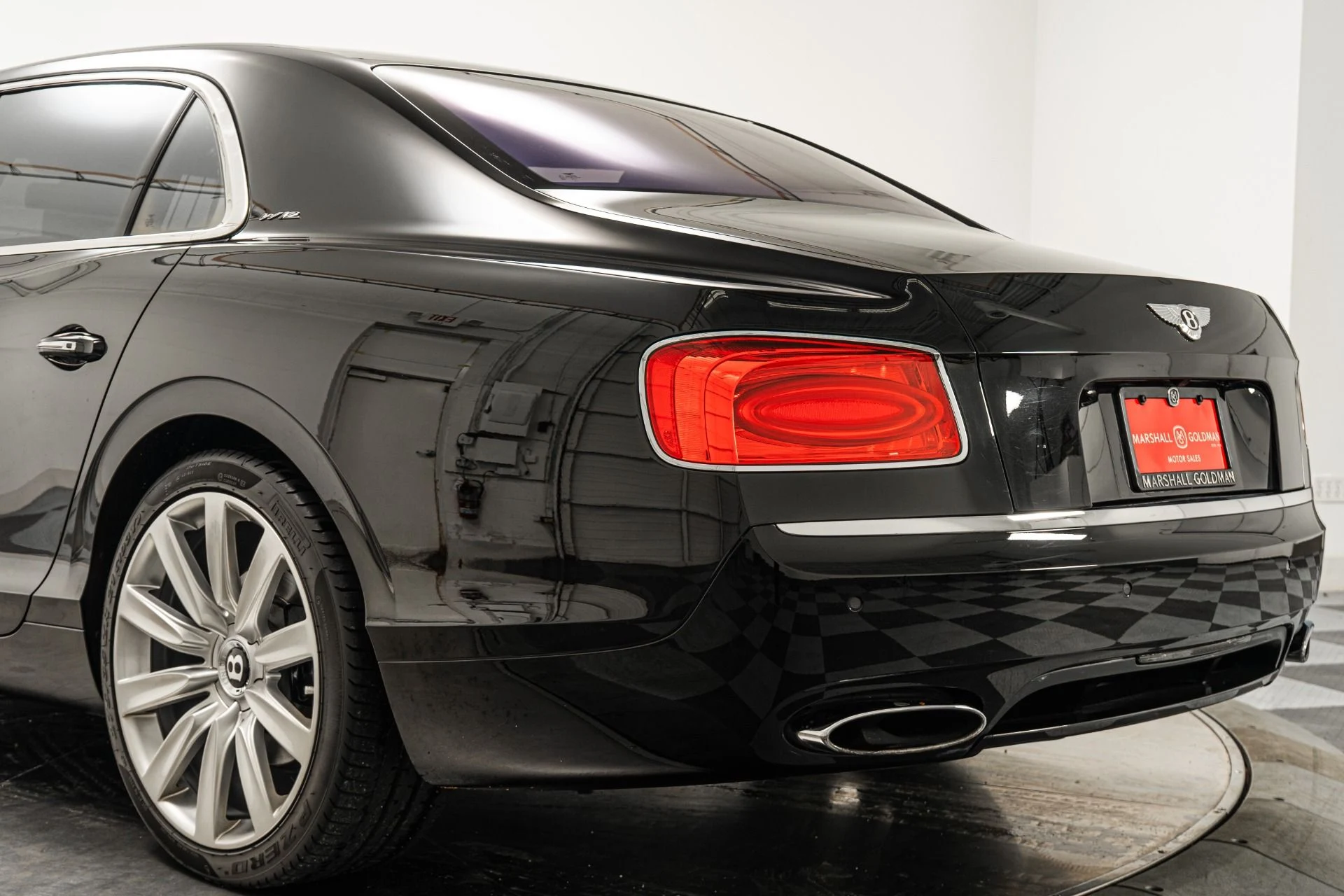 mph033_1113097564_Used_2015_Bentley_Flying_Spur_W12_1759873235_e4e44a1d04