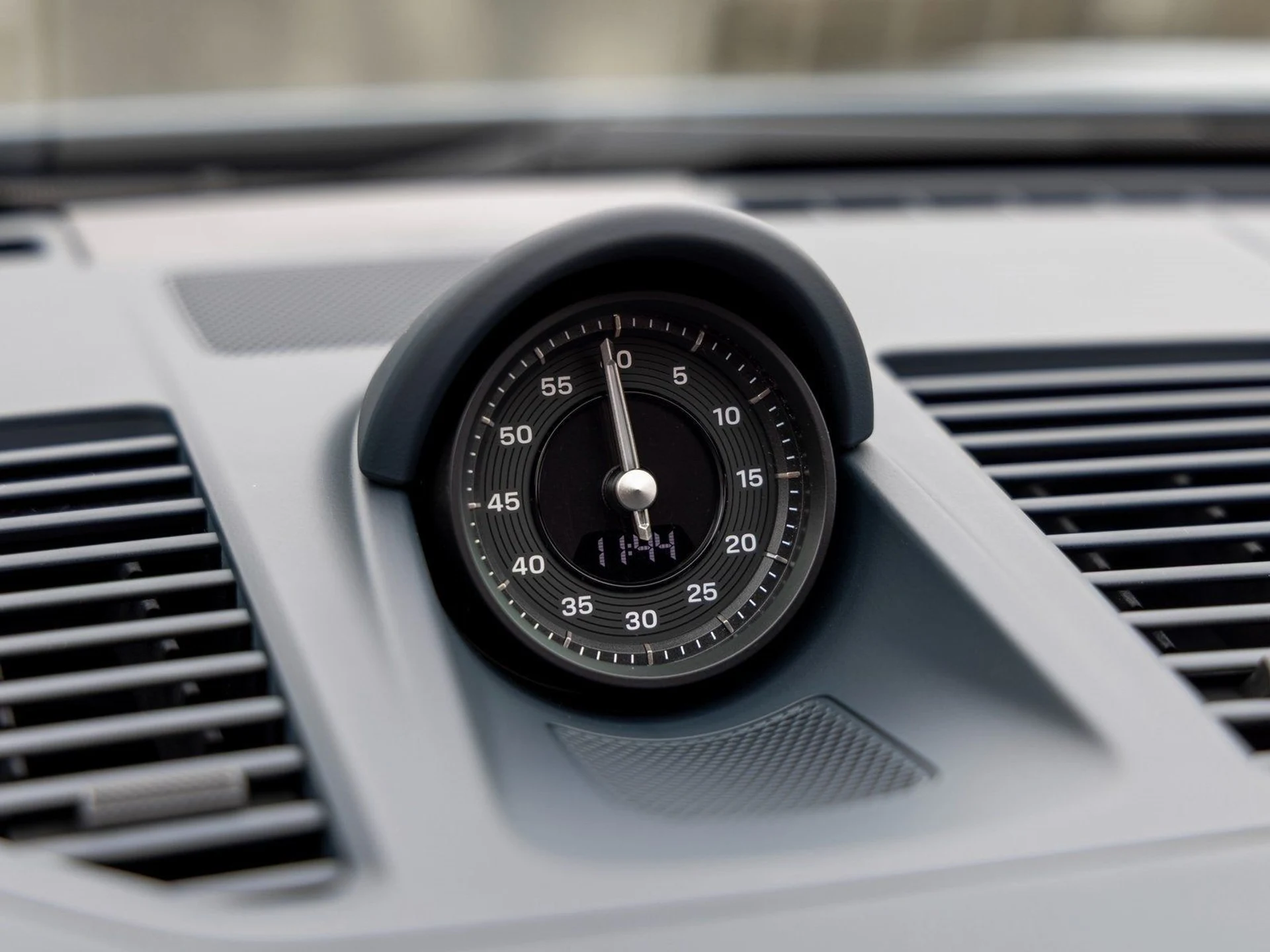 mph033_1113581420_34_516ece7eb8