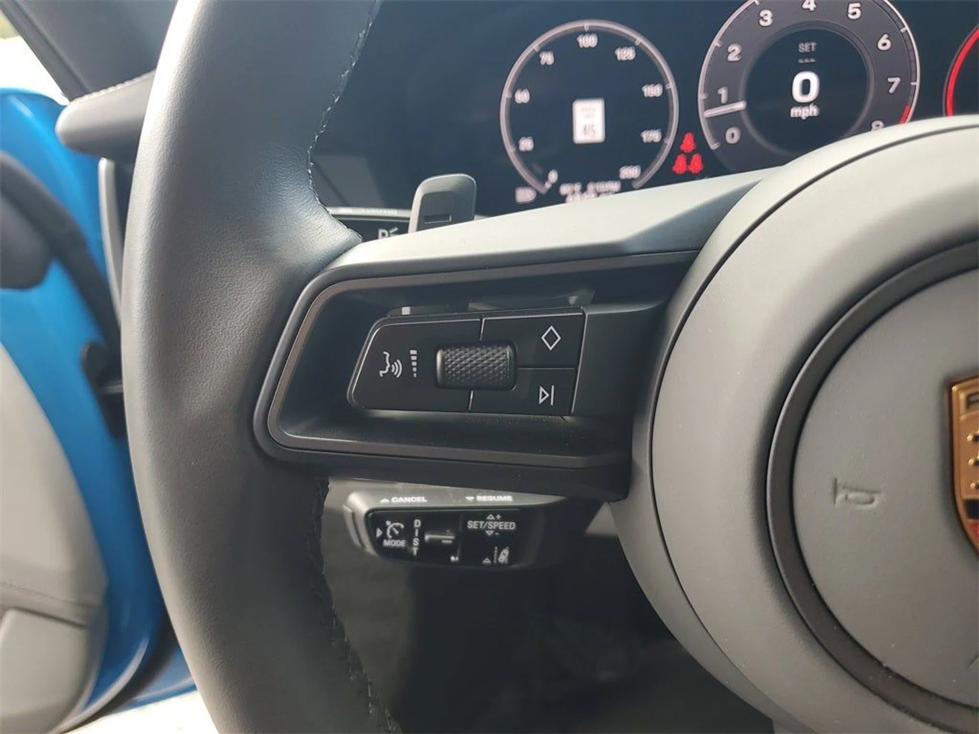 mph033_1125906553_34_edf5684e61