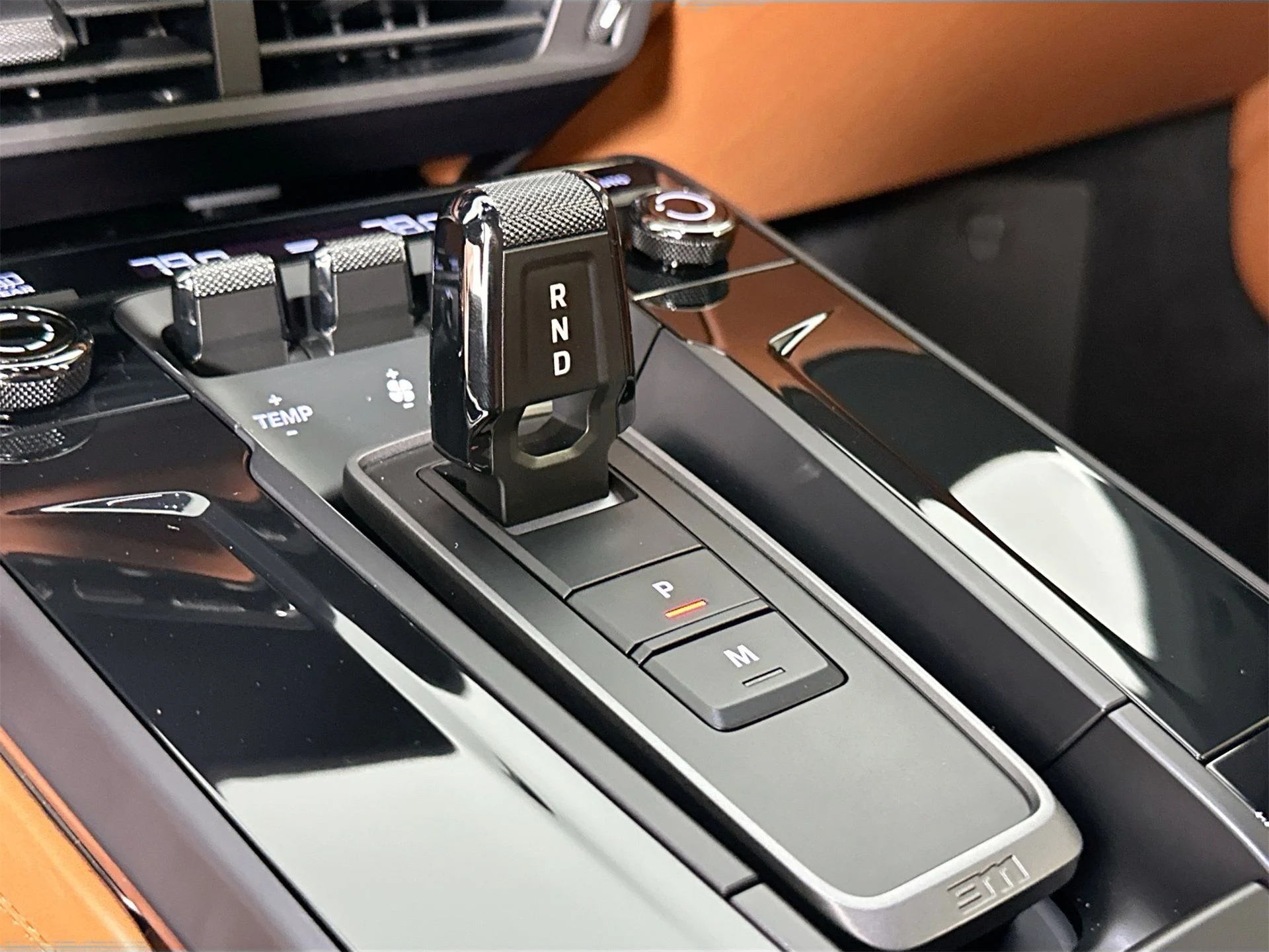 mph033_1127154432_77eb70906e2ee4ca948d08a358c04351_efe31d9f33