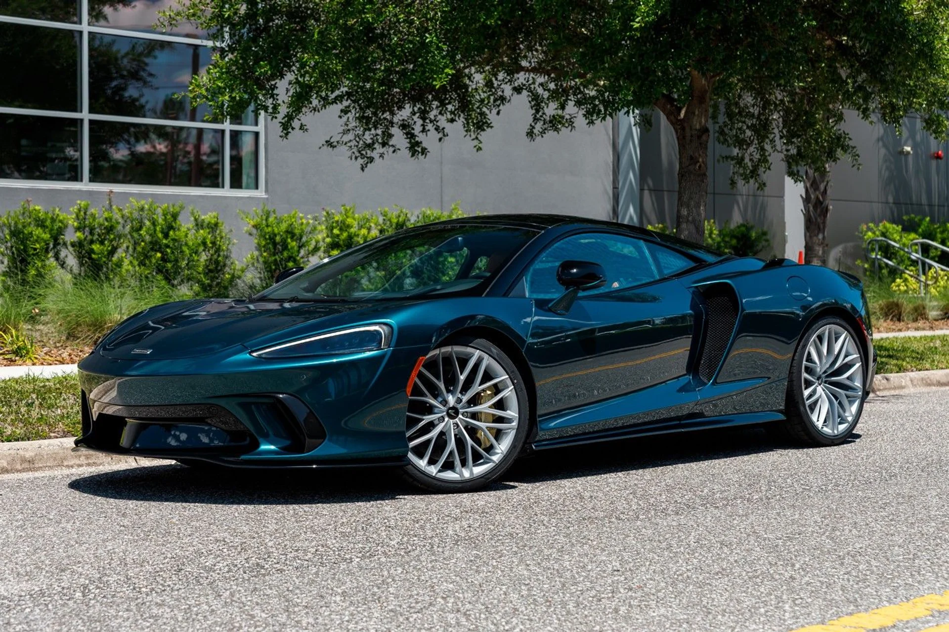 mph033_1131284140_672_p34_l_0b448b340e