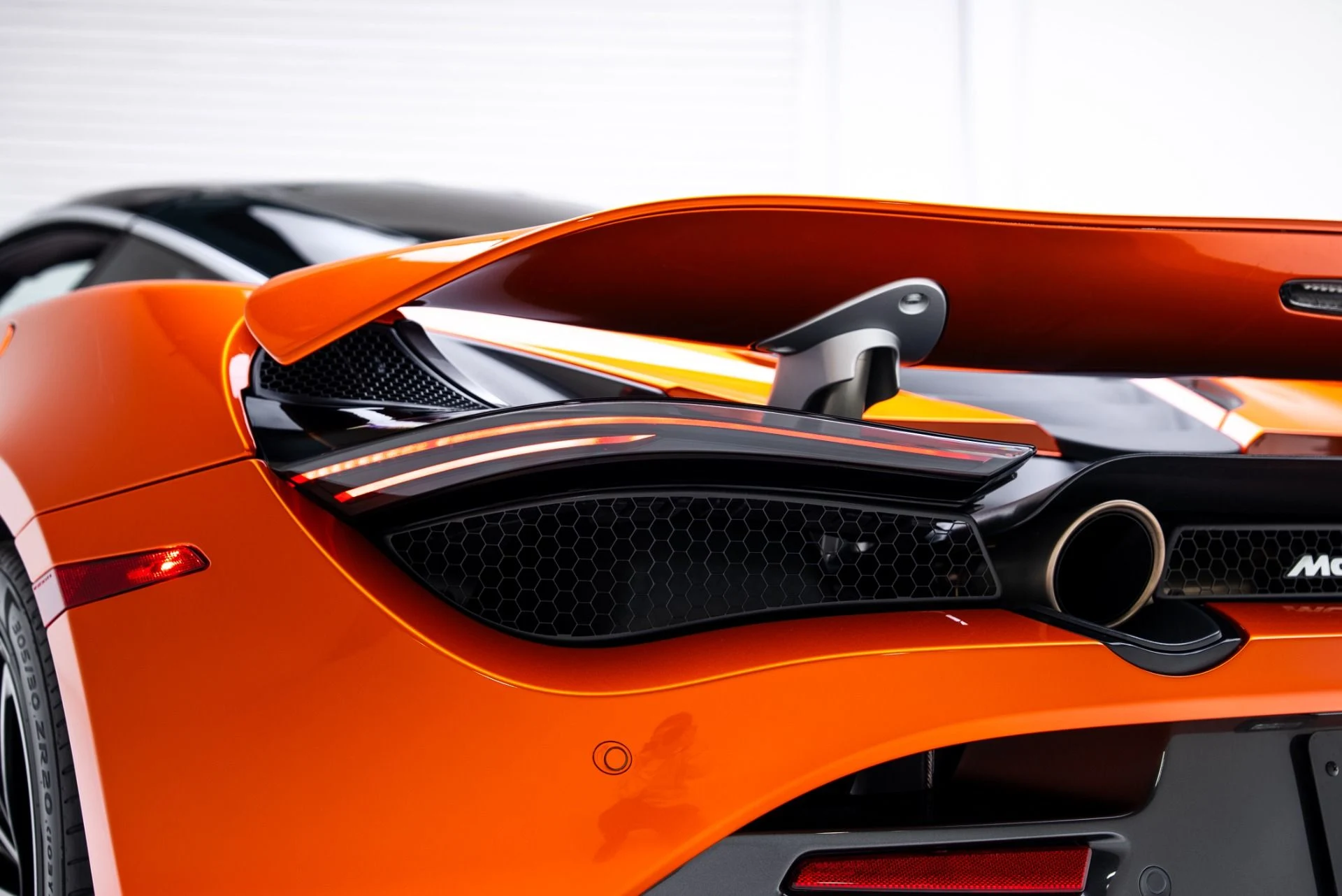 mph033_114035363_Used_2018_Mc_Laren_720_S_Performance_1769552017_a6da8925d0