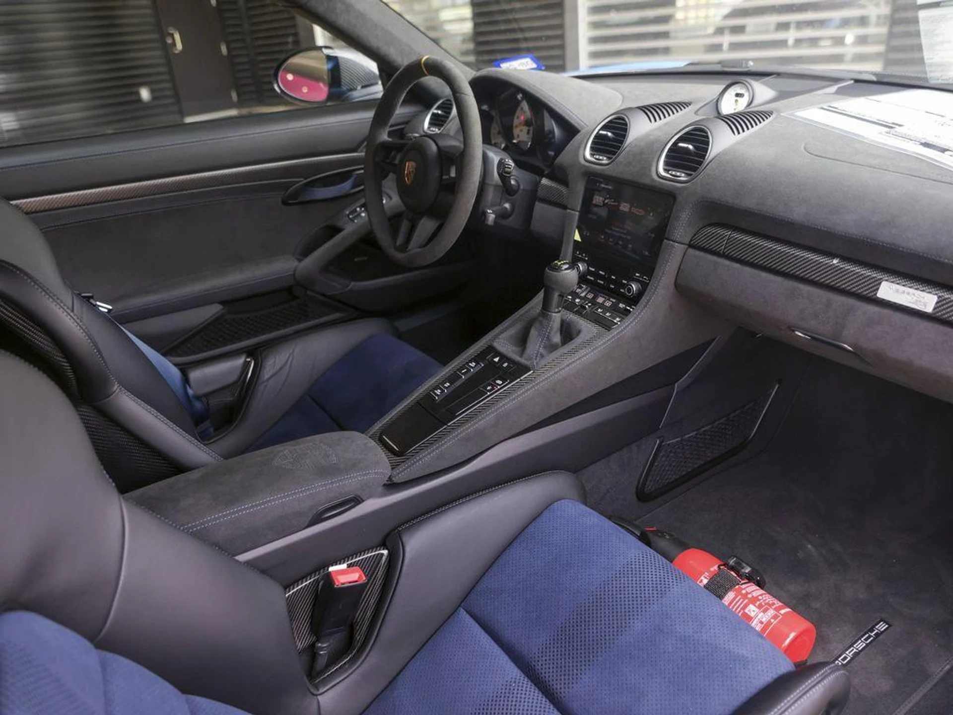 mph033_1146850315_z_M_2r_UP_1ibw_Vg4fp6_S_Jvb_RTJ_4b_Q_baefaee146