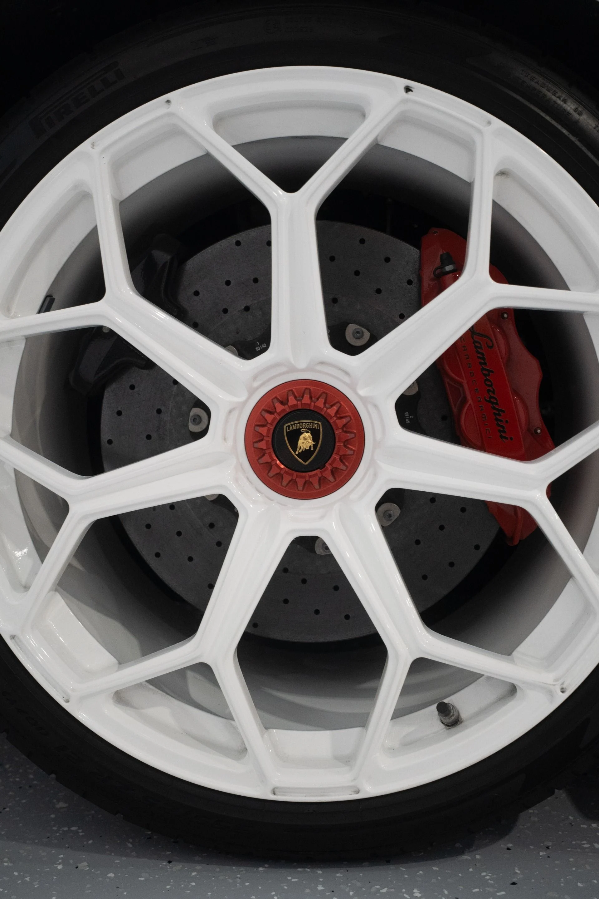 mph033_1161017091_Used_2020_Lamborghini_Aventador_LP_770_4_SVJ_1784233140_a4c10de131