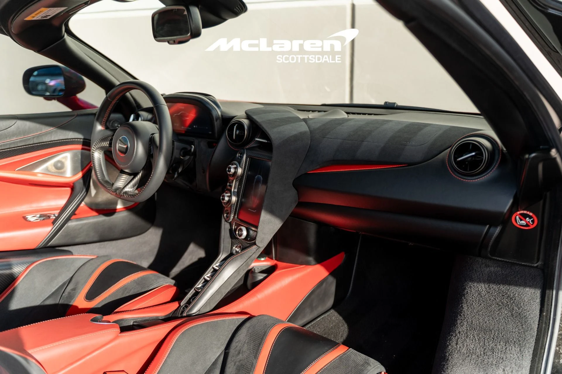 mph033_1161261245_Used_2018_MCLAREN_720_S_Performance_1769652738_b8713f5f32