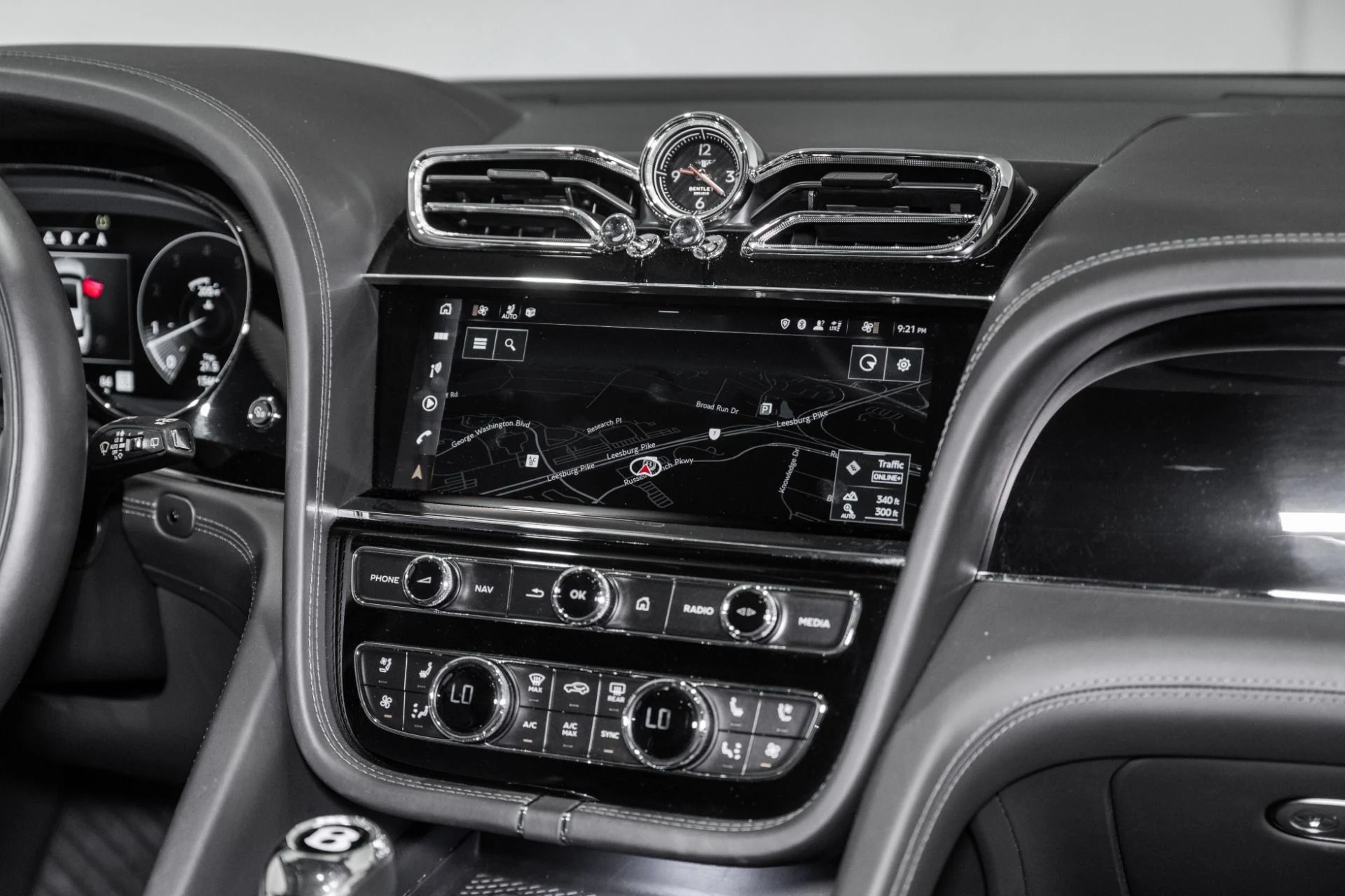 mph033_116631258_Used_2022_Bentley_Bentayga_S_1782792031_008322ba68