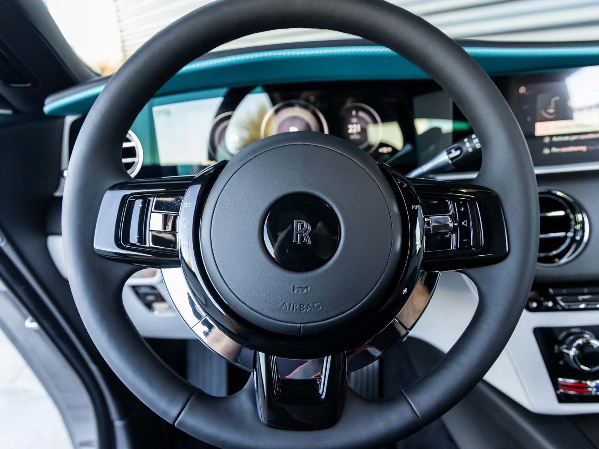 mph033_1172804349_34_26d702b111