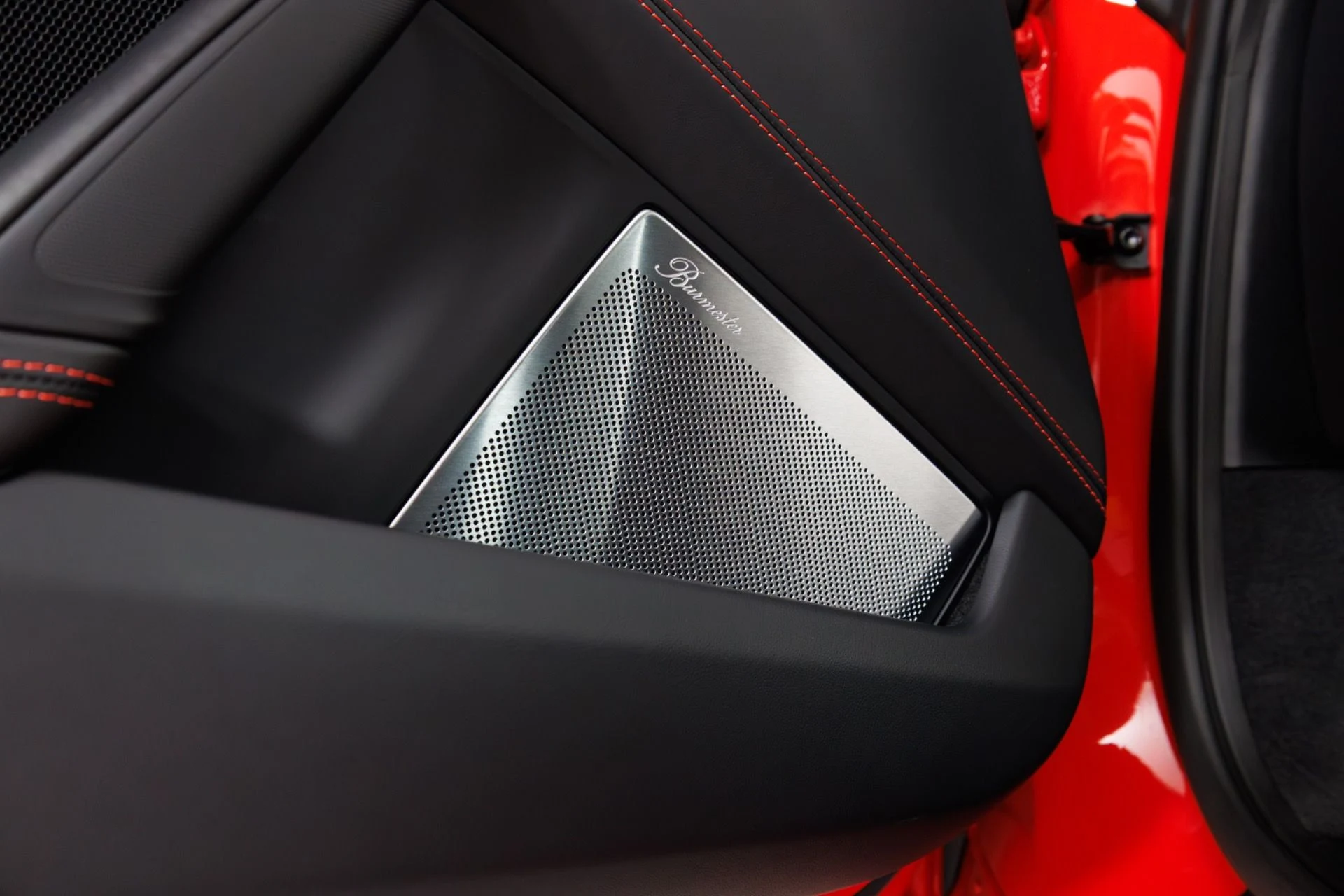 mph033_1183621644_Used_2021_Porsche_911_Turbo_S_1776203920_70e3a1ab93