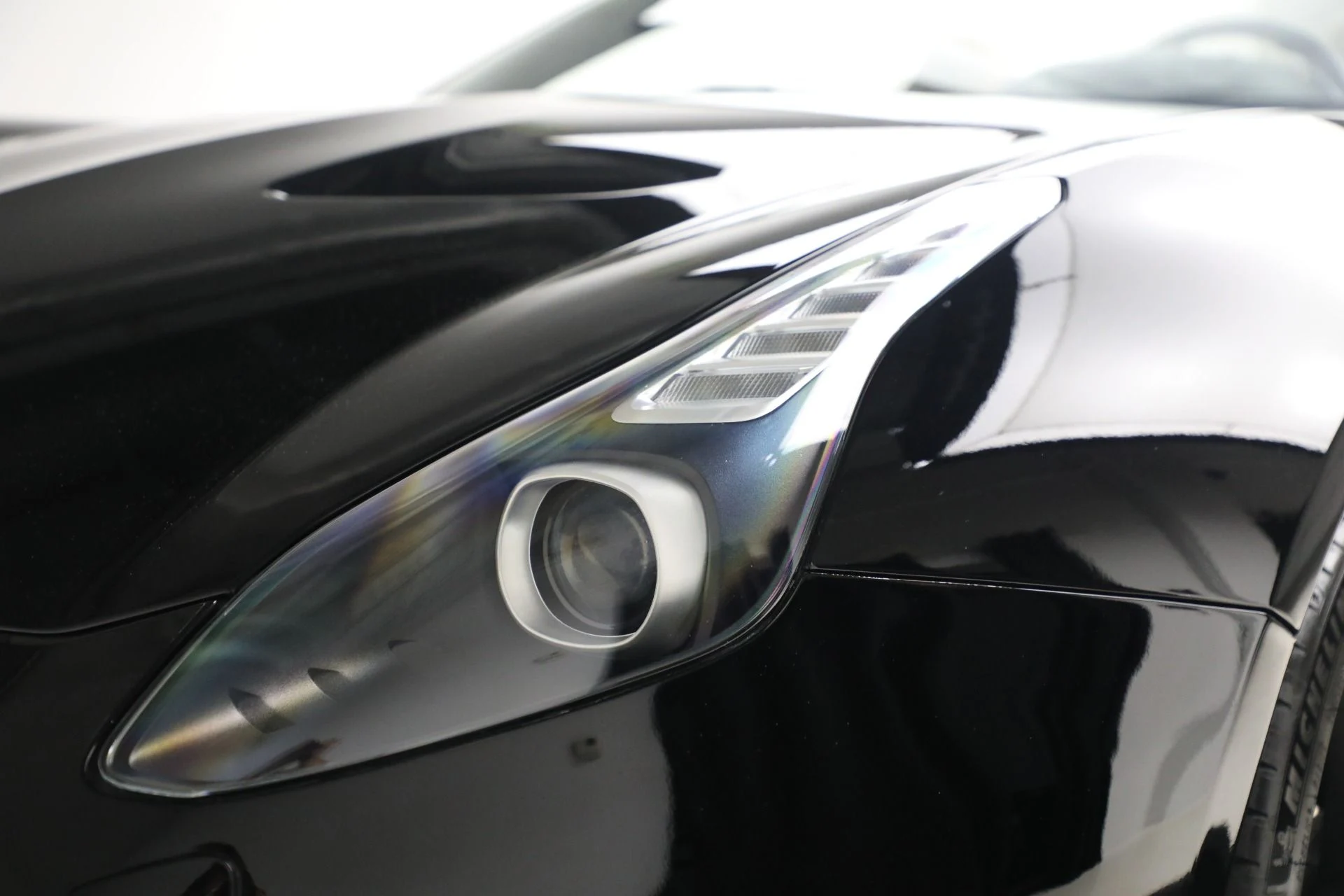 mph033_1185206753_Used_2016_Ferrari_California_T_1749504250_7464504504