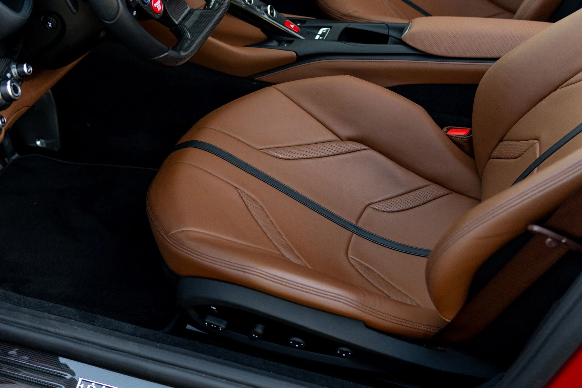 mph033_1194973577_Used_2023_Ferrari_812_GTS_1767886631_07d2cc1f8a