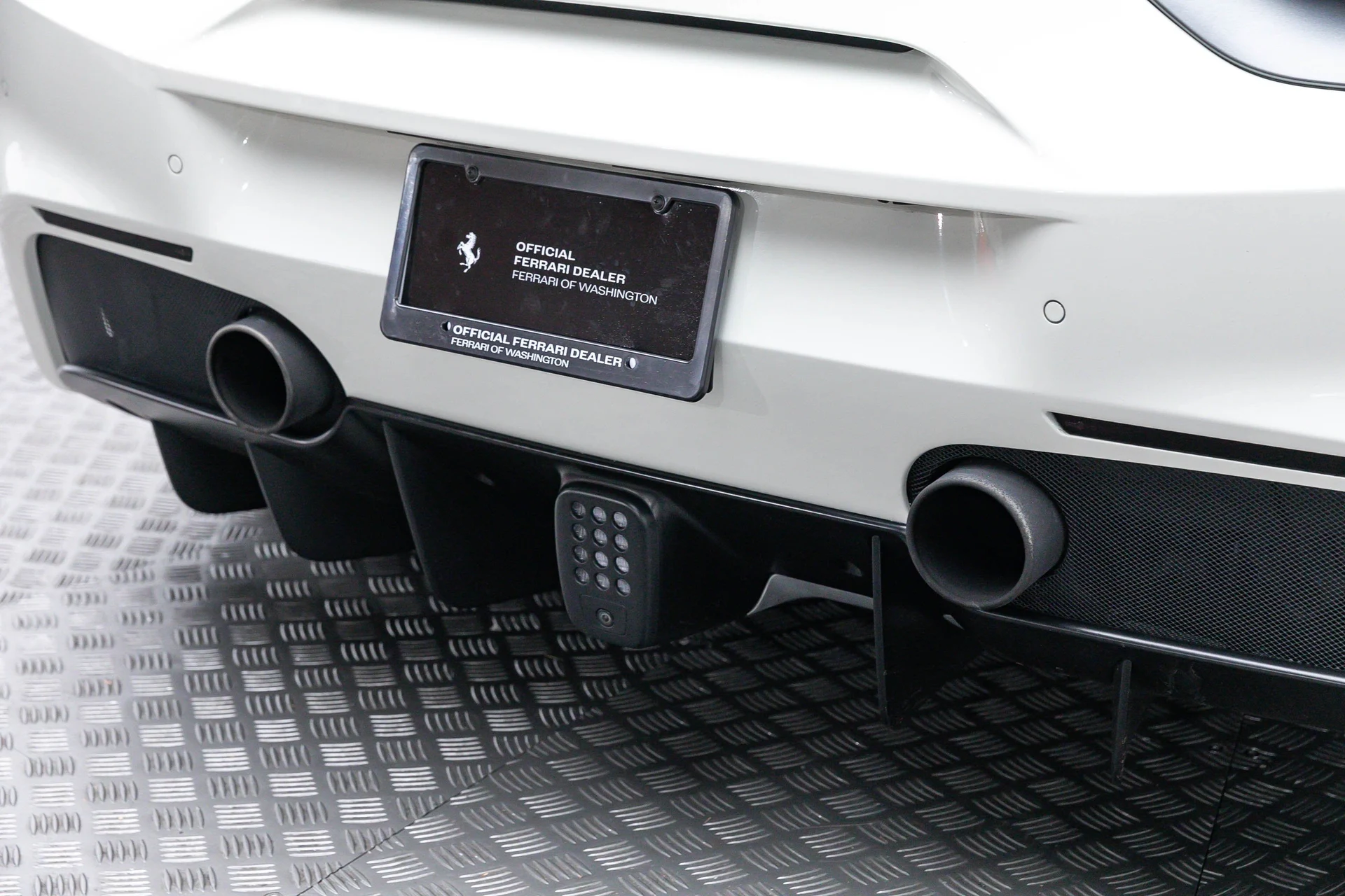 mph033_1201907810_b1c15f7272f3416a9d8c1bafa40f66fe_208309a226