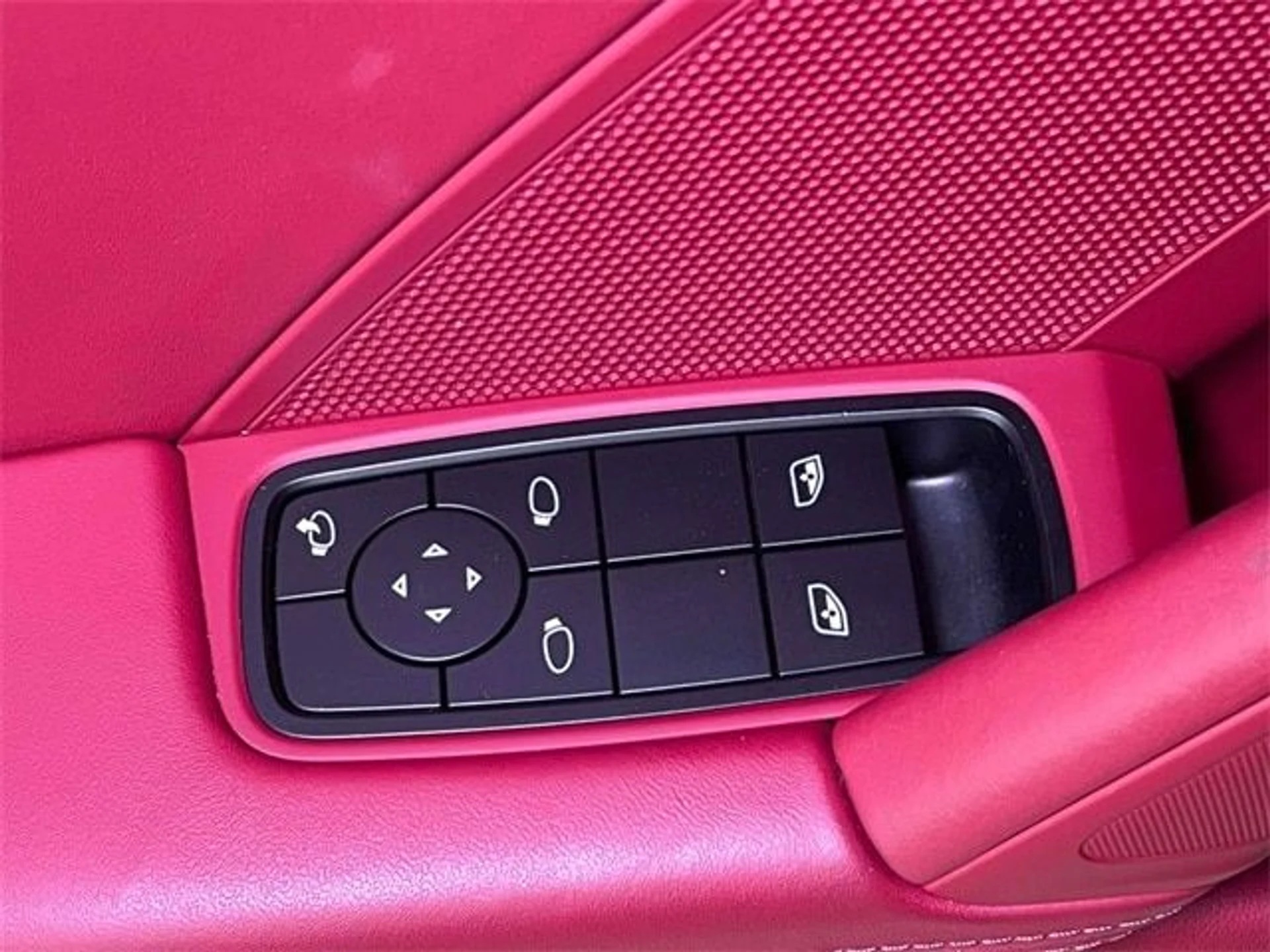 mph033_1203220258_4652d93ec26205c4cb0596655d135bb3x_7d3211c2e9