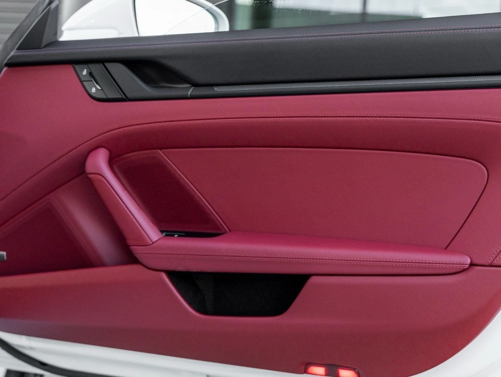 mph033_1213193132_34_074ab93867