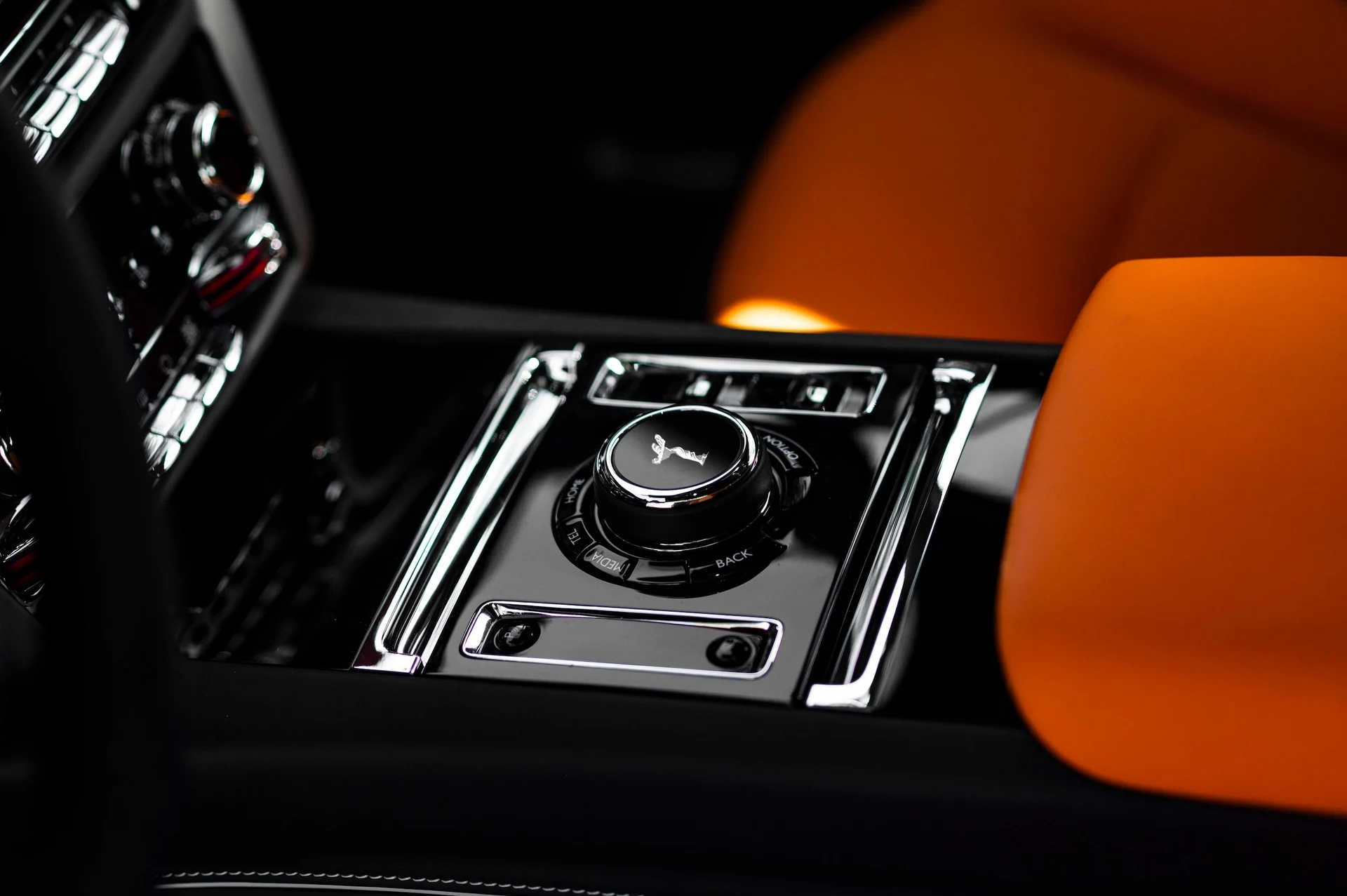 mph033_1216152399_e3be39bf738c4c3592e2a293a3f109f9_110d207f3f