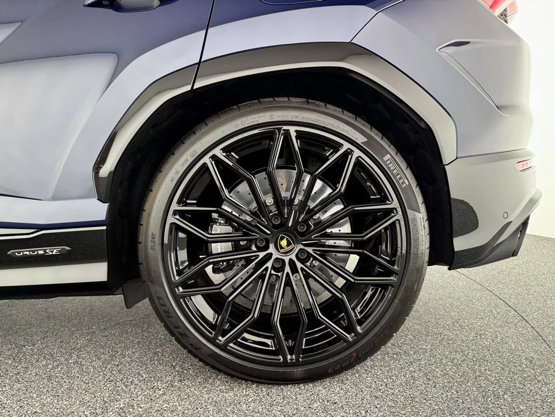 mph033_1228596850_6fe27eeb2cbb456b8f8a4cc4d159faf4x_3239c305c4