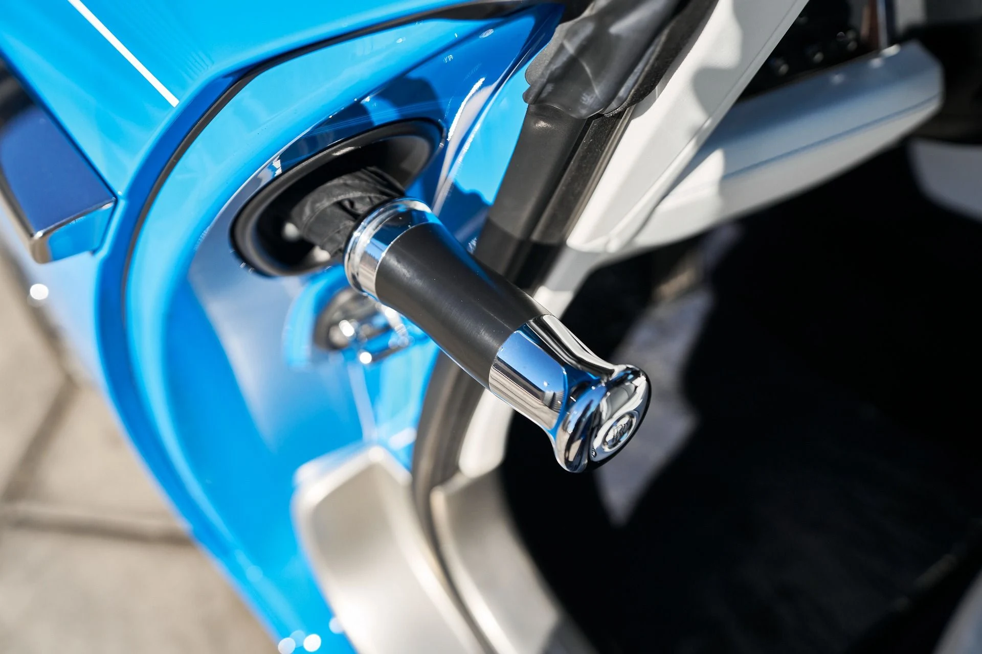 mph033_1235371292_Used_2020_Rolls_Royce_Wraith_Base_1762567746_d4043d8a6a