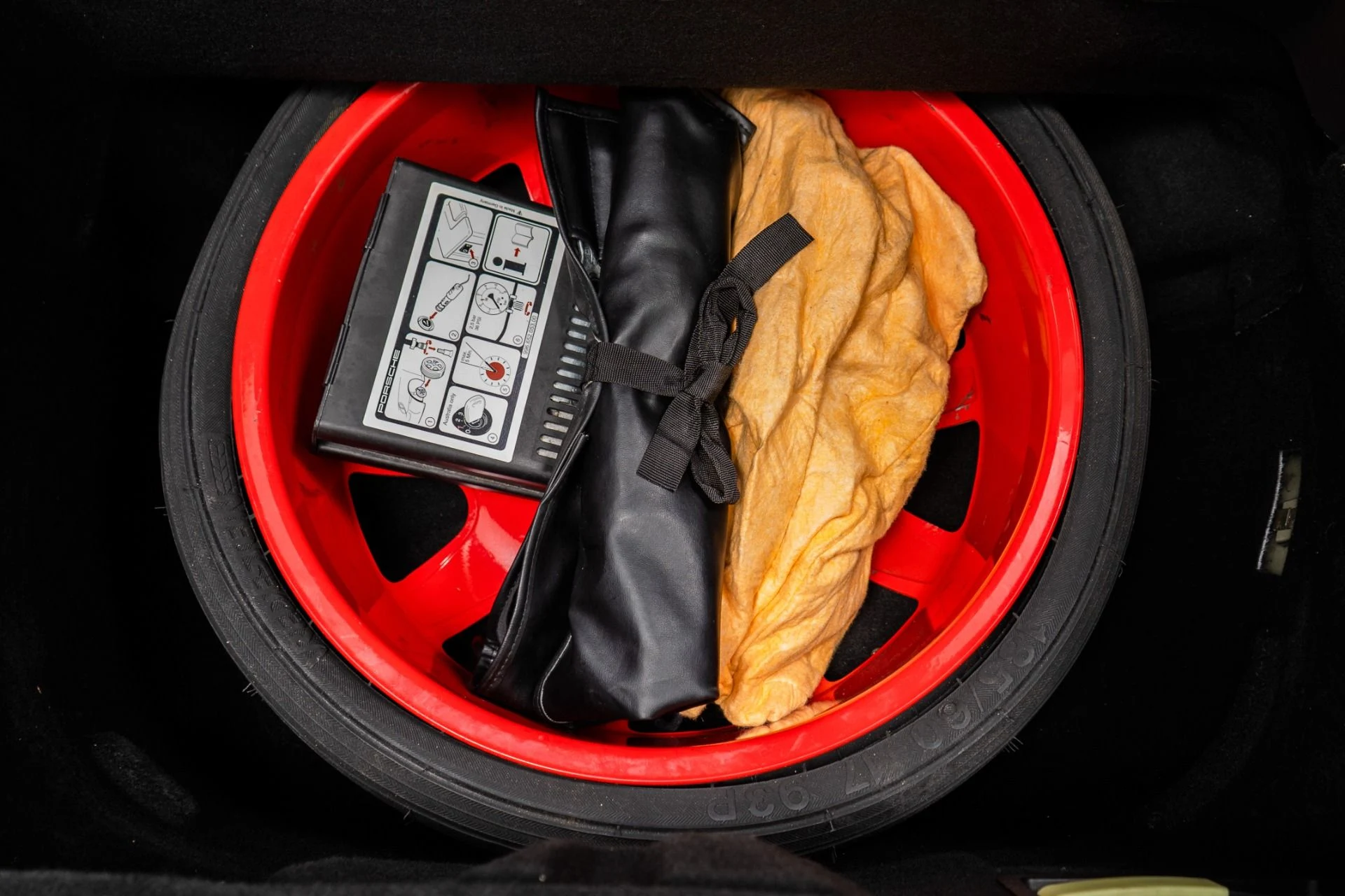 mph033_1245158404_Used_2004_Porsche_911_Turbo_1756500843_9954082d2f