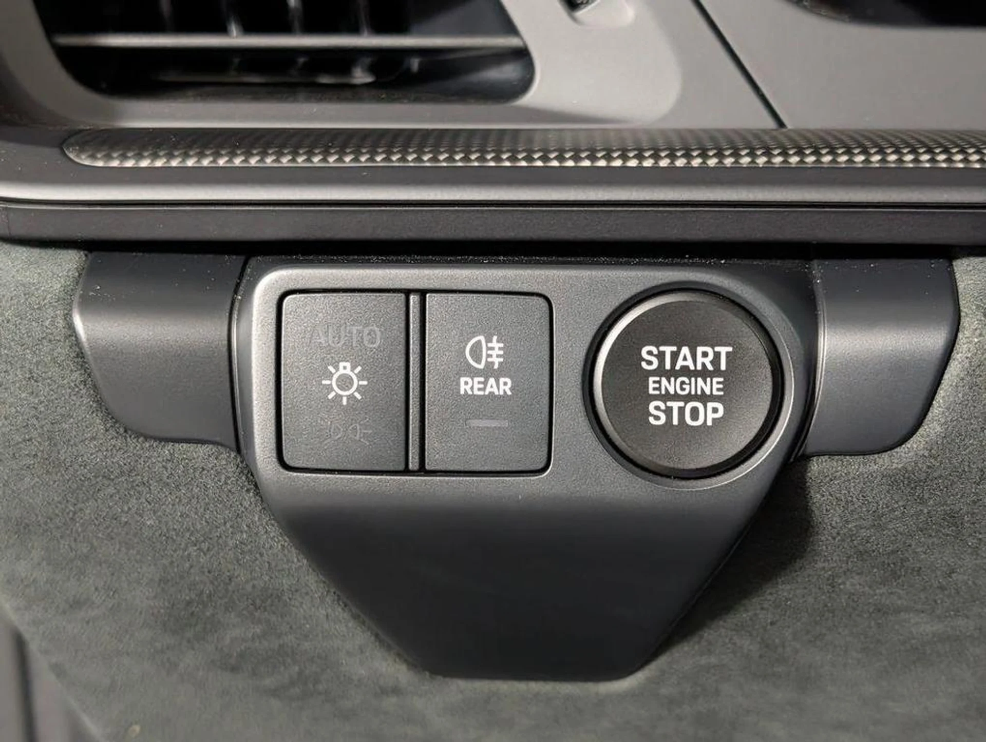 mph033_1249102281_N_Zsx_Su_Dl_DW_Vd_I_Vu_aib_Ma5_Epc9_U_815b2370ac