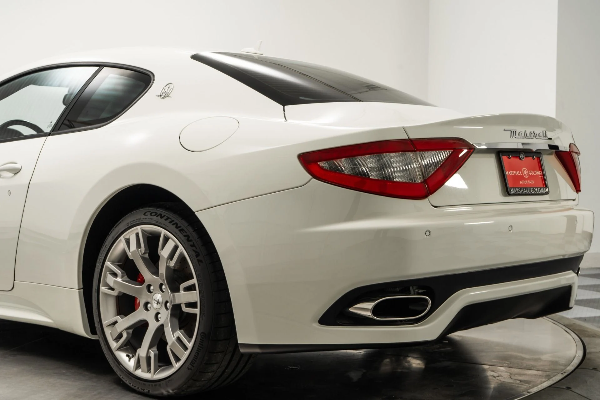 mph033_1253088152_Used_2012_Maserati_Gran_Turismo_S_1760125073_cd6fae646c