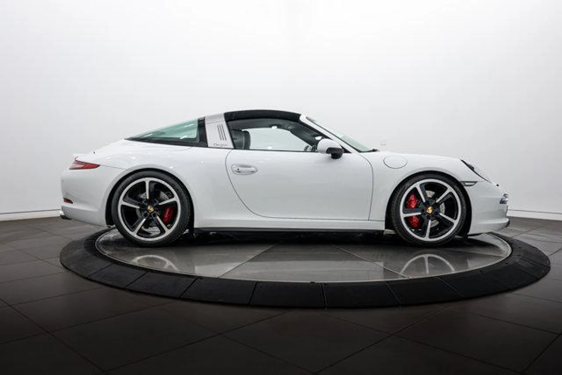 mph033_1259427816_fqq_QX_Ahhwd3_Dp_Yu_M6_AGCF_9r93_A_12c0975ff2