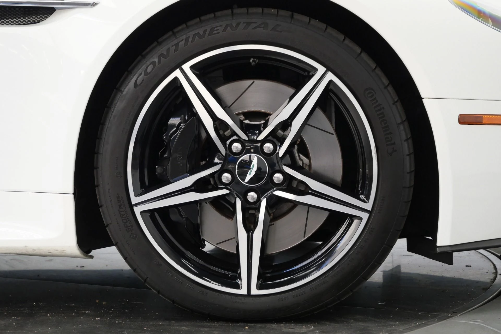 mph033_1259705178_Used_2016_Aston_Martin_V8_Vantage_GT_7_Speed_Manual_Low_Miles_Sport_Exhaust_1777396447_177f33660b