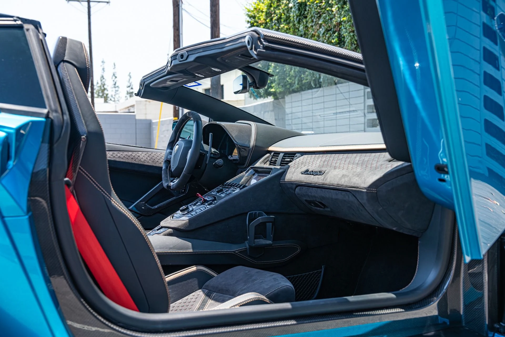 mph033_1261314881_Used_2022_Lamborghini_Aventador_LP_780_4_Ultimae_1755037008_54c3146695