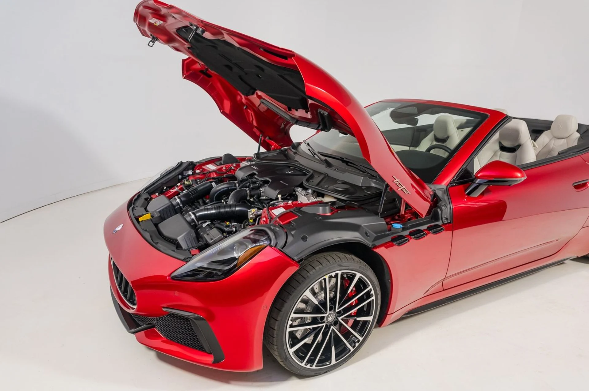 mph033_1261933758_5d3a4fa27c8f476b9ee5230a7a6c56f2_96bc8e9eb3