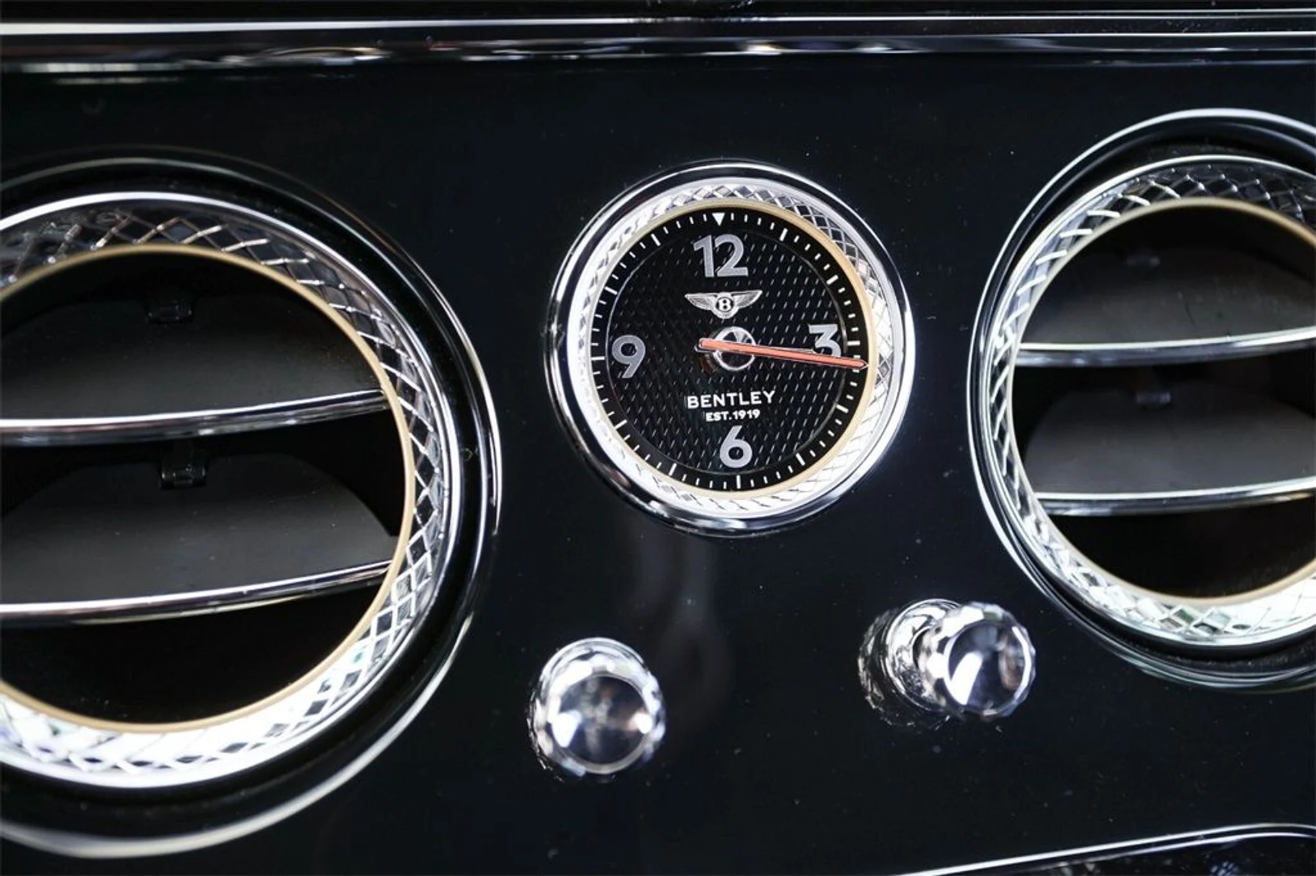 mph033_1274429821_b9fe3ed64987ed7631427f5a3f0237df_1edb4e383b