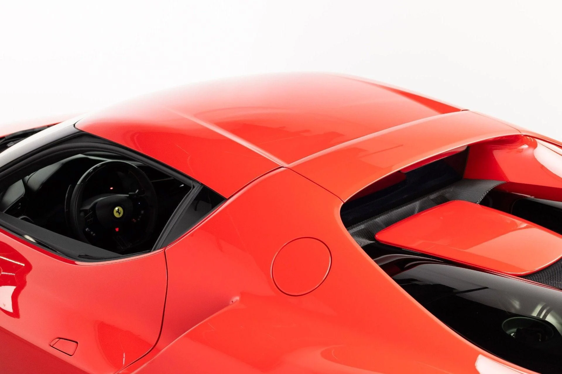 mph033_1279452217_Used_2026_Ferrari_296_GTB_1778334356_d4d92fda37