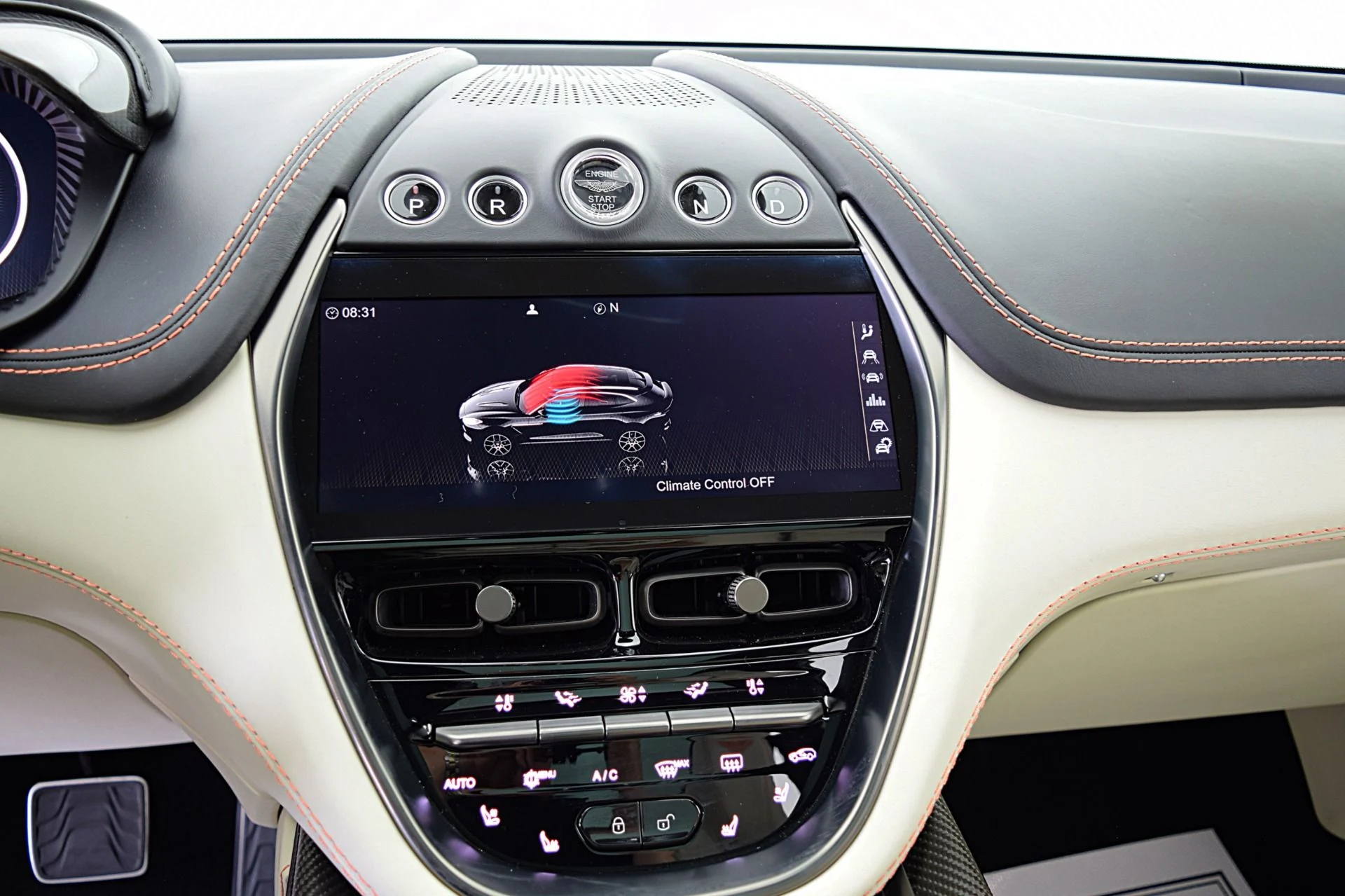 mph033_1280331219_Used_2022_Aston_Martin_DBX_e0200ec01a