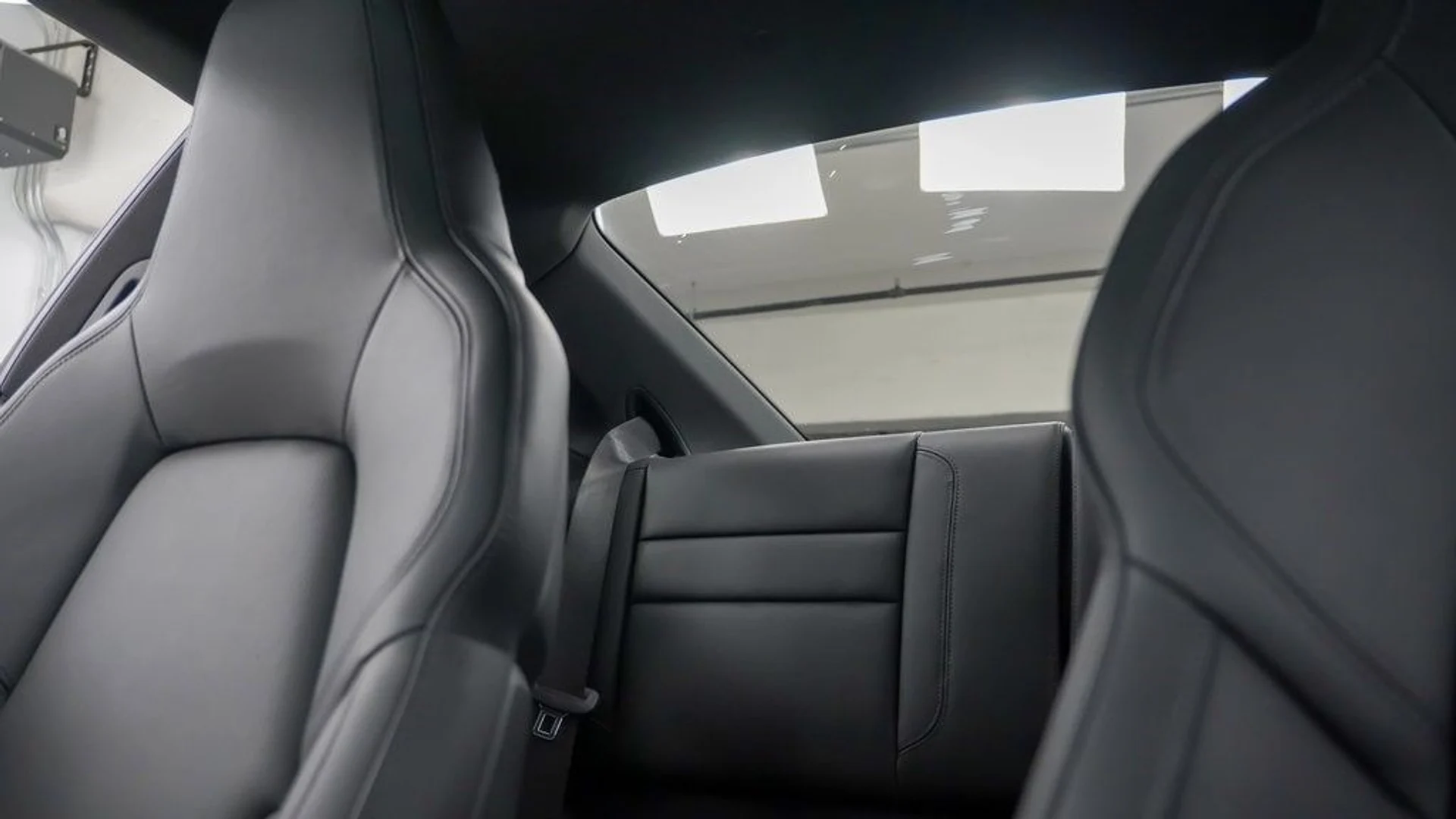 mph033_1312451106_5e9a6bc94ce73027a8d7550a24adcd36x_9d921aa077