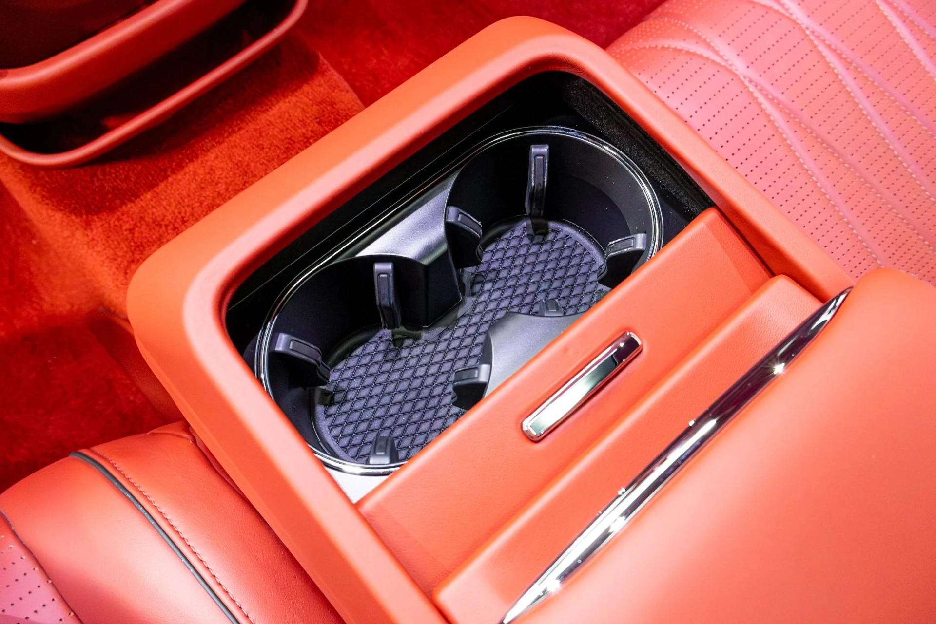 mph033_1312936260_Used_2020_Bentley_Flying_Spur_W12_First_Edition_1774462936_6d7480759c