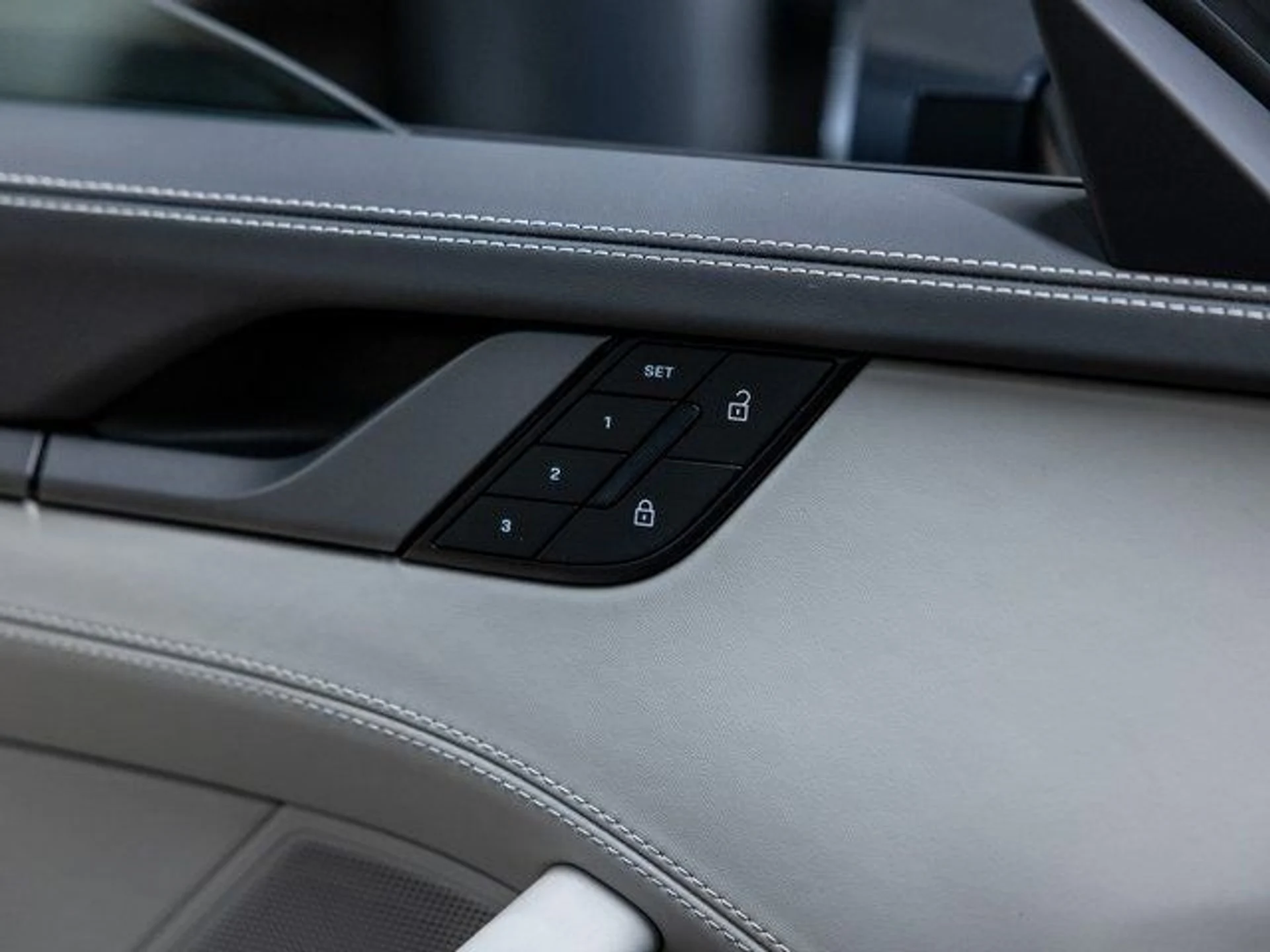 mph033_1333825099_34_298d33a983