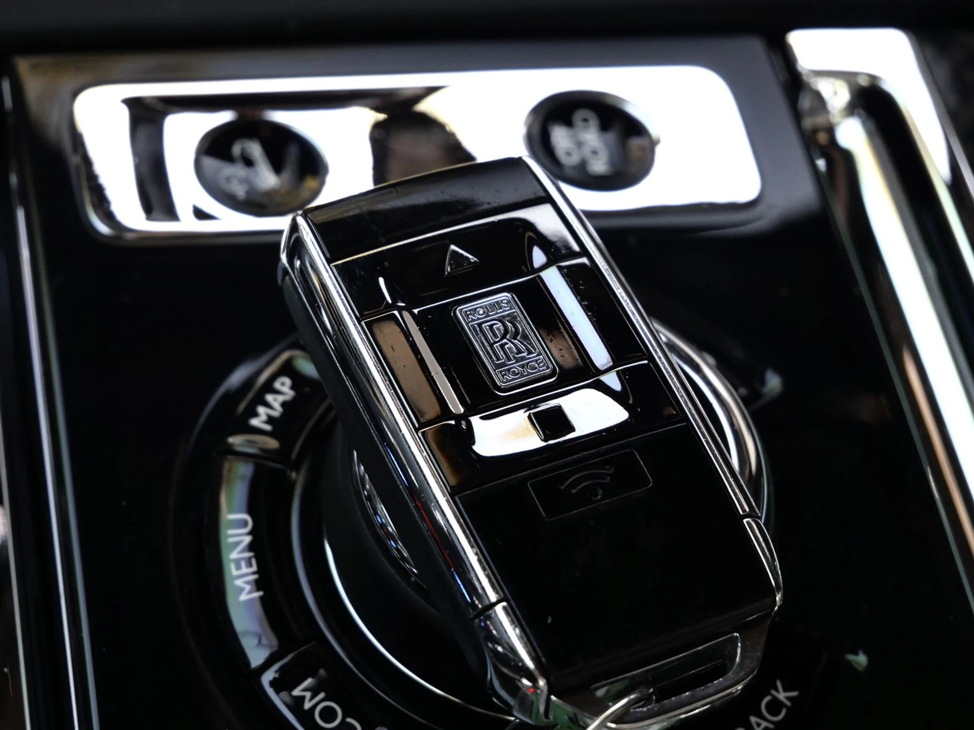 mph033_1333954868_d0836705f0f122ae304fbbd9b3e3bb6cx_7c541880d3