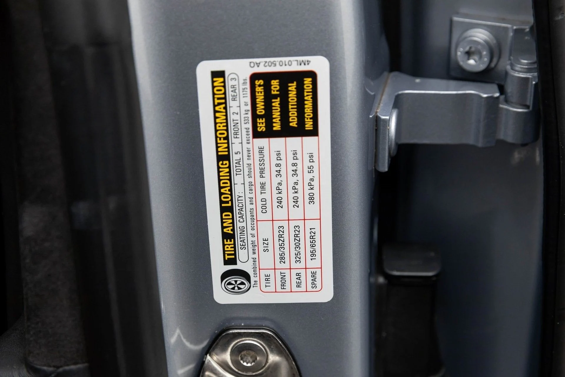 mph033_133795000_34_ce32665d23