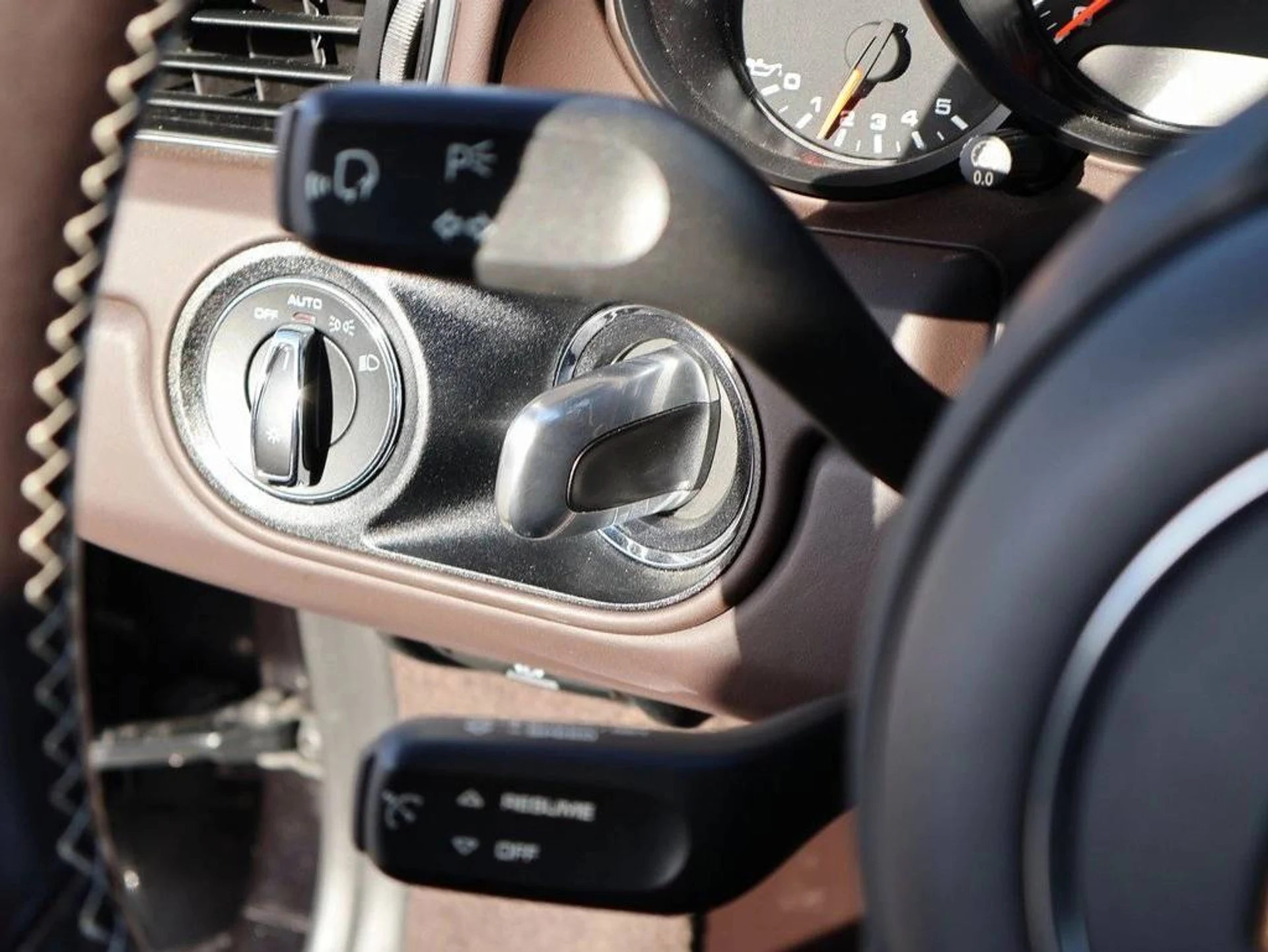 mph033_1340953014_1280_83e555bc03