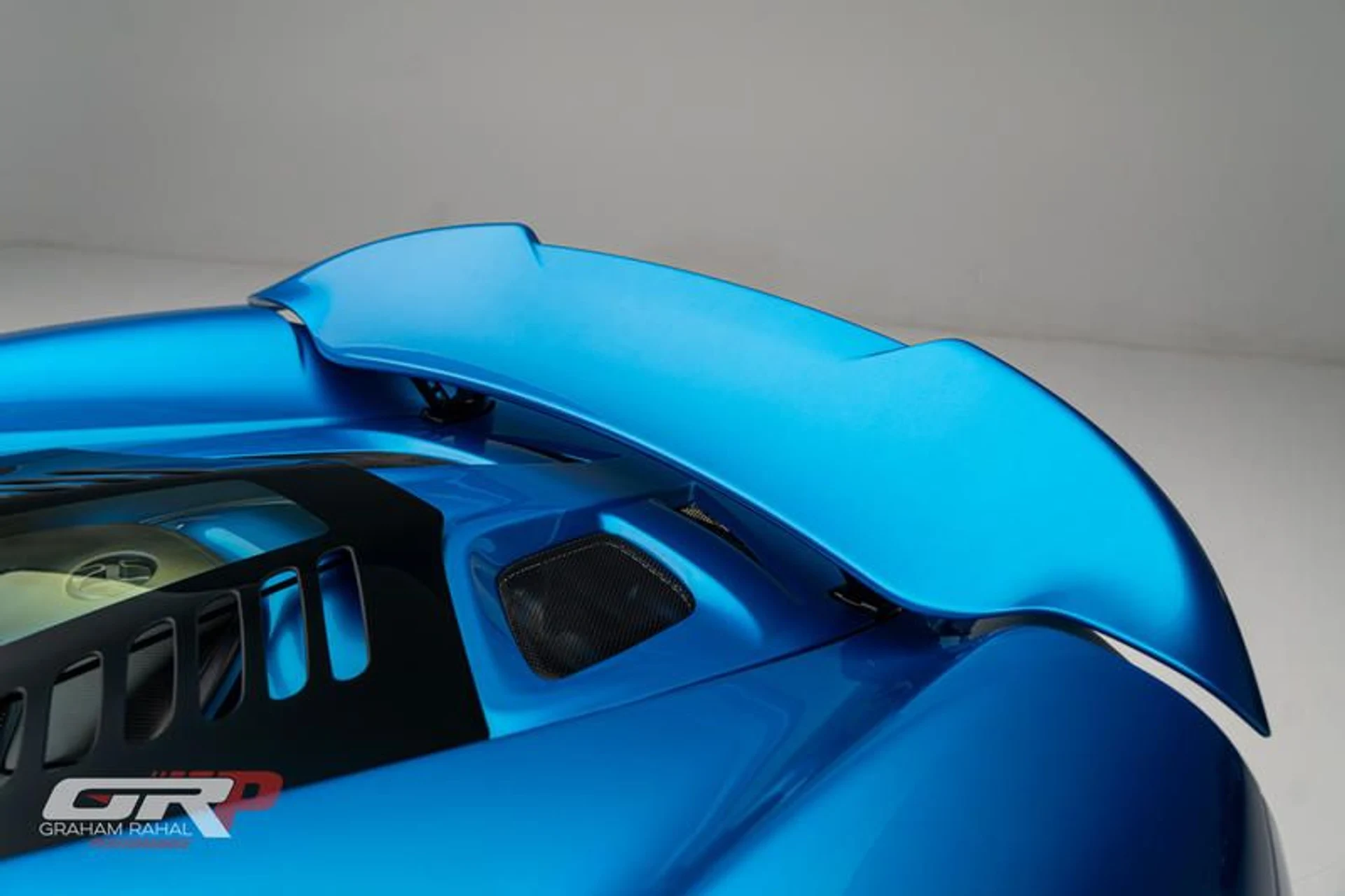 mph033_1342920433_4_EBEBCD_5_1_F08_4_EDD_B7_F0_F1_AD_9_E72_B011_04884209e7