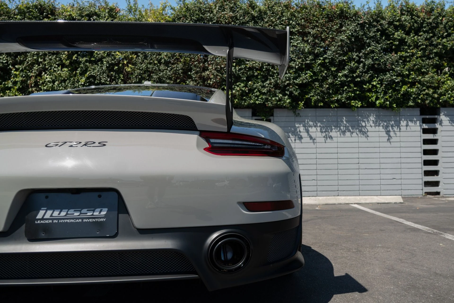 mph033_1343092190_Used_2018_Porsche_911_GT_2_RS_1755904886_0634e45c99