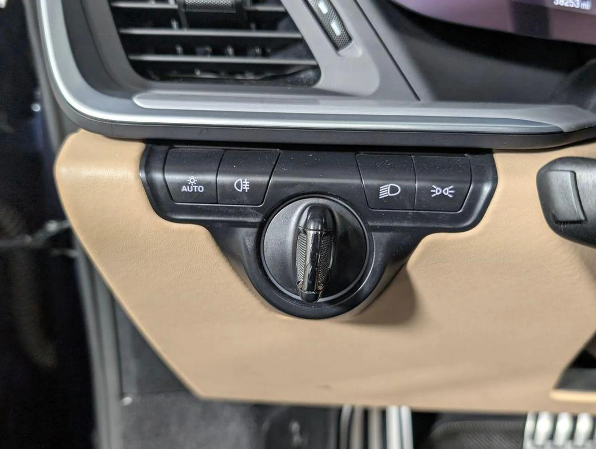 mph033_1353681421_BKST_Yj_VGC_Ixvn_G_Tw_QZT_Md4l30p_Y_233da99f9b