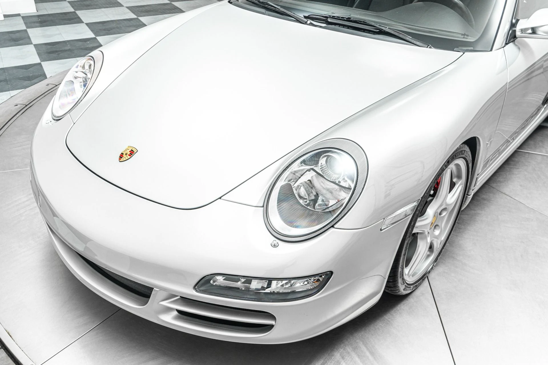 mph033_1354165930_Used_2007_Porsche_911_Carrera_6_Speed_Manual_Low_Miles_Bose_Audio_1777314884_bcff824ad0