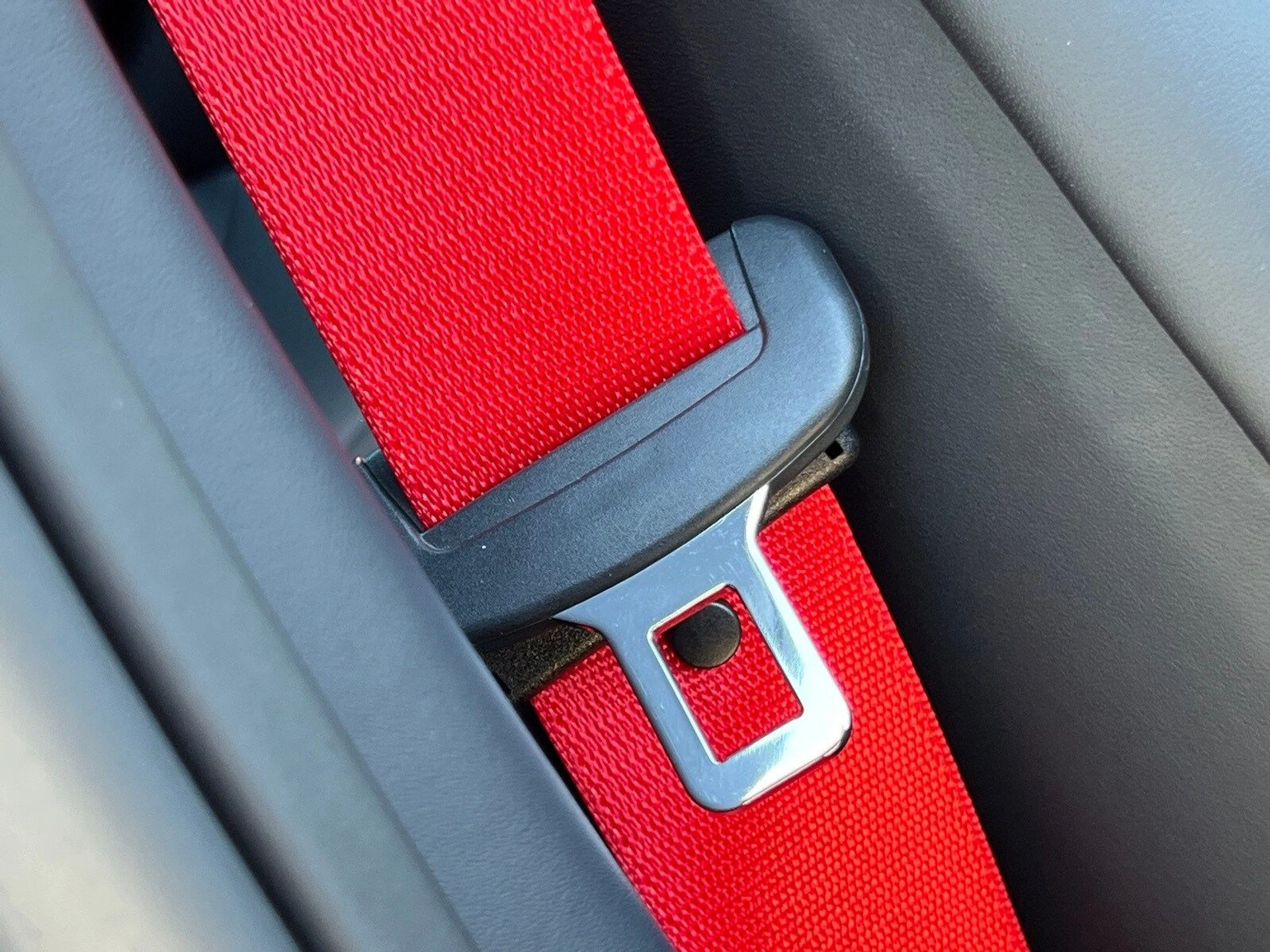 mph033_1362709086_de03f07dec3109f74ed6c2267a19c8f1x_d642667486