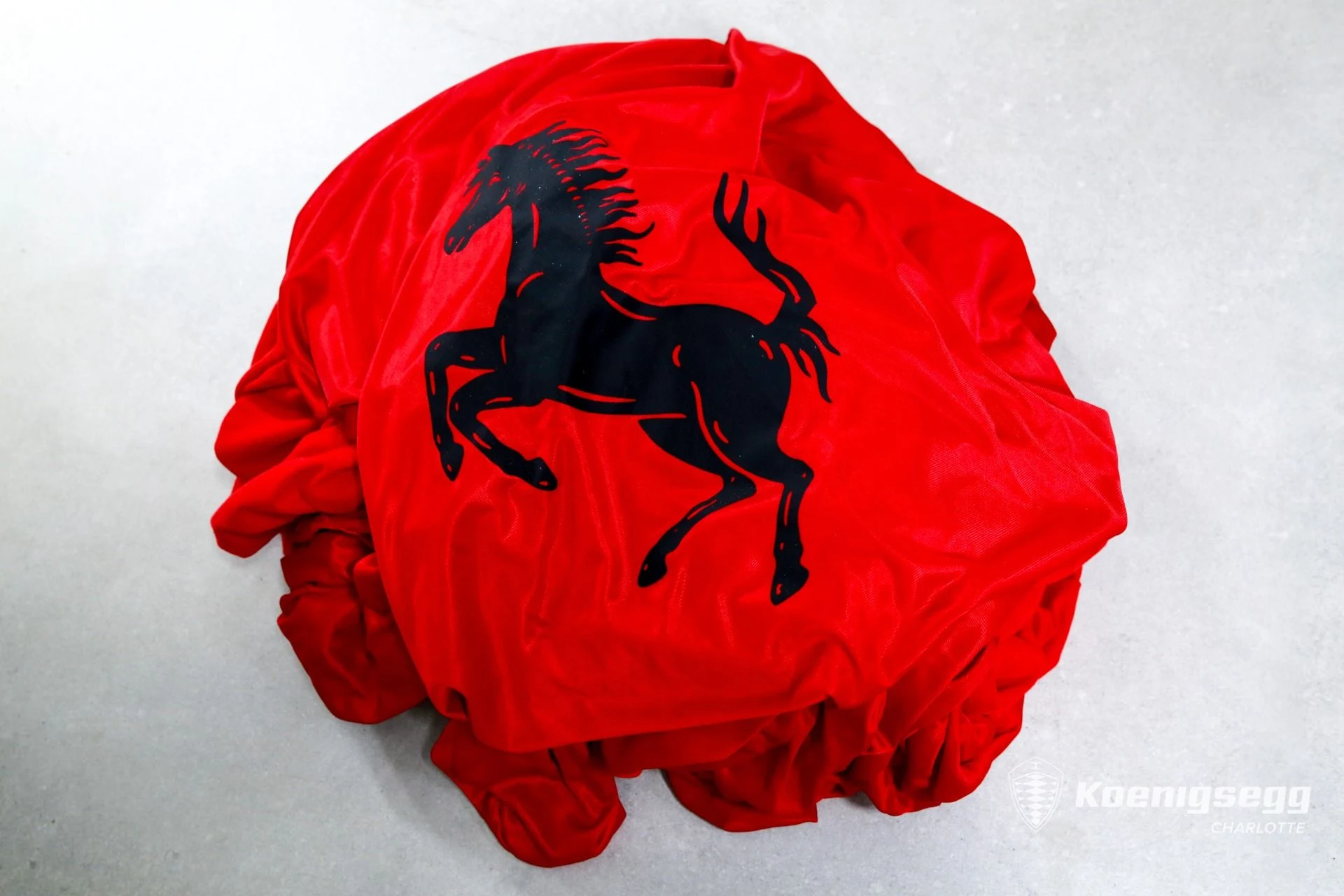 mph033_1363811638_Used_2025_Ferrari_Purosangue_1756310010_0a02228530