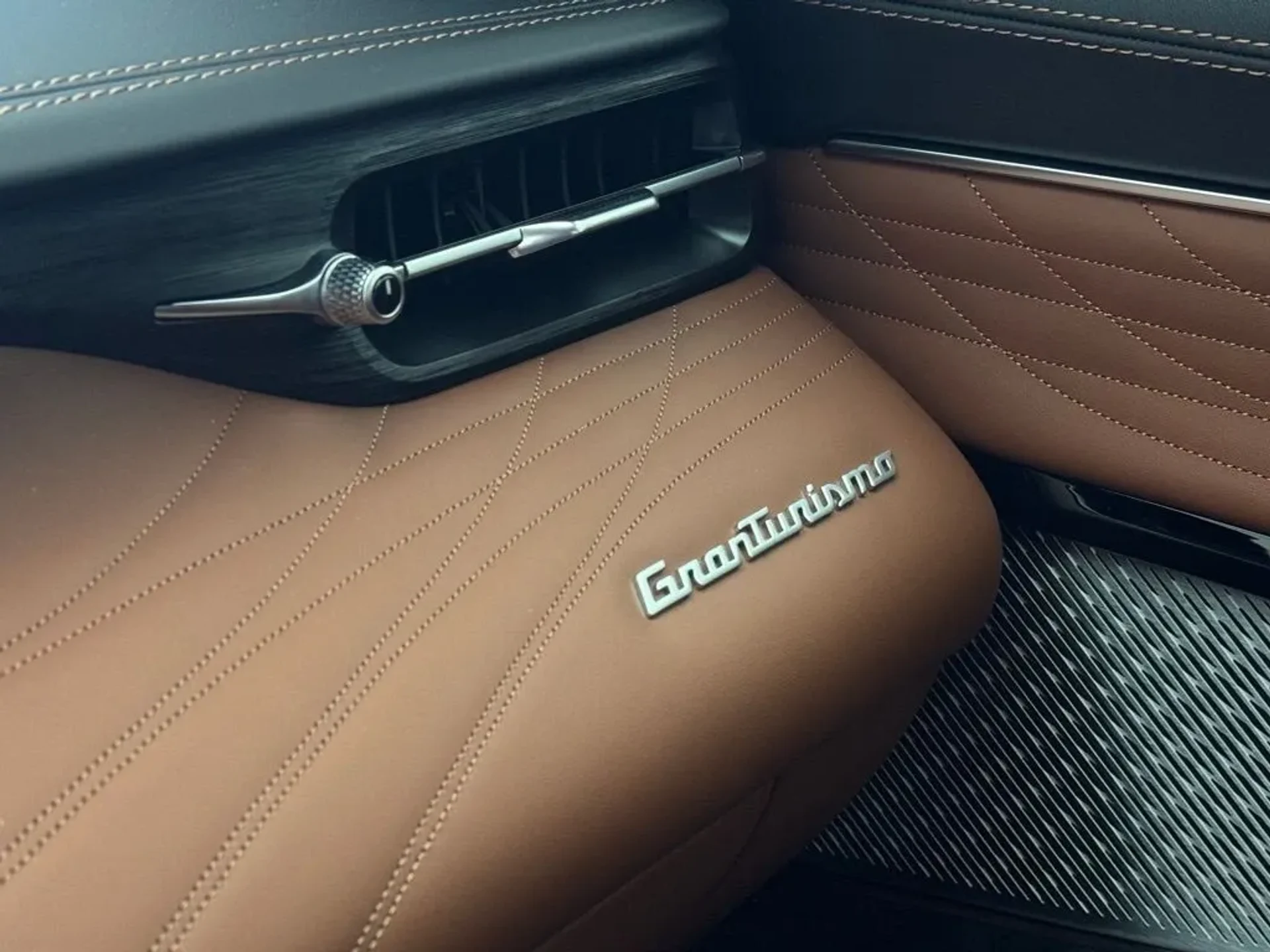 mph033_13659585_syo5bl63o7vj0u9tdof3g107f2vb_d7e192736a