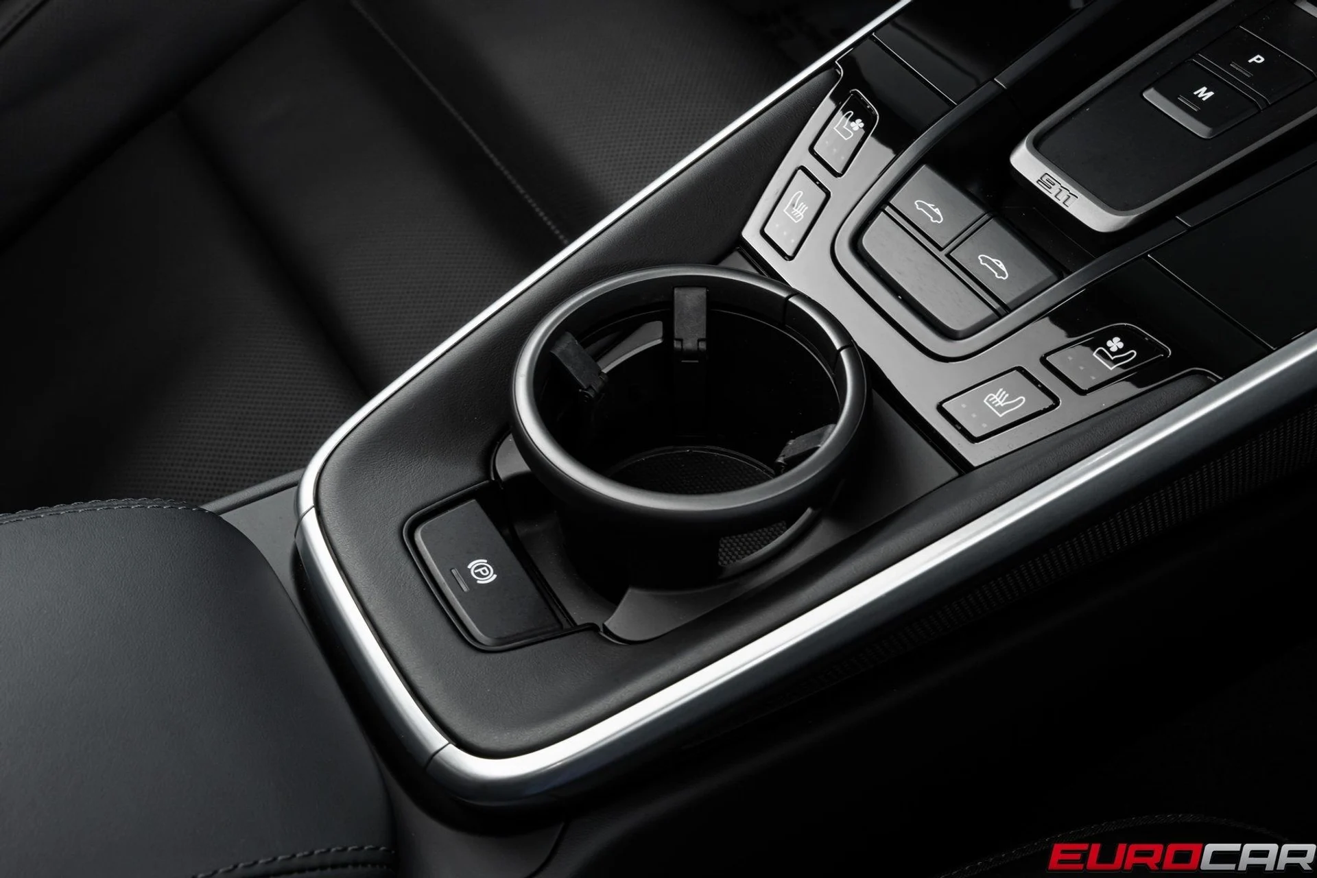 mph033_1368020613_image_34_7ecc56a6a5