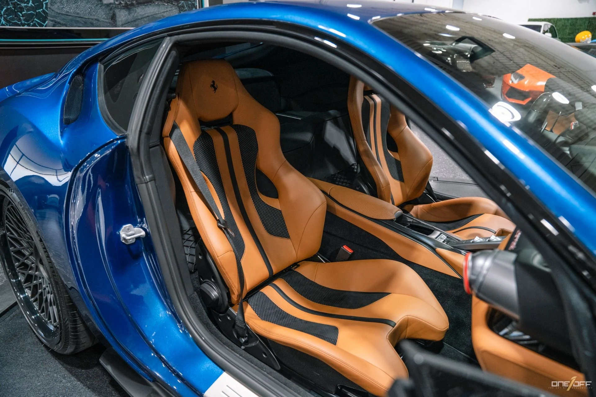 mph033_1378505895_Used_2018_Ferrari_812_Superfast_on_HRE_Wheels_w_Passenger_Display_Carbon_Race_Seats_1747344106_37f139bc49
