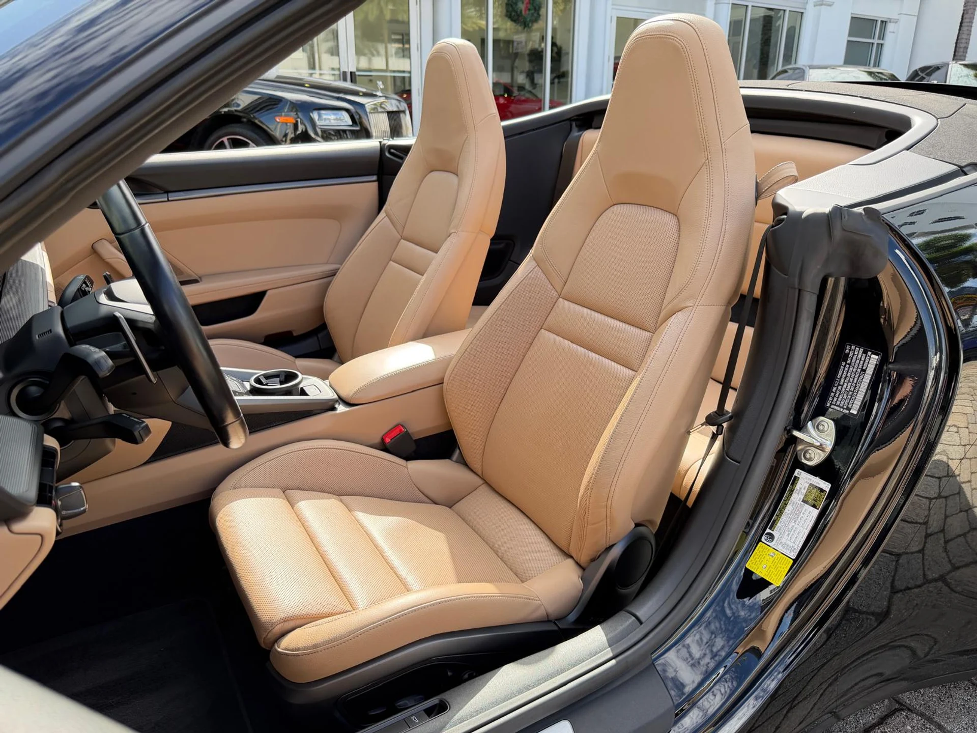 mph033_1379818337_Whats_App_Image_2025_12_19_at_1_02_00_PM_b453fc0b40