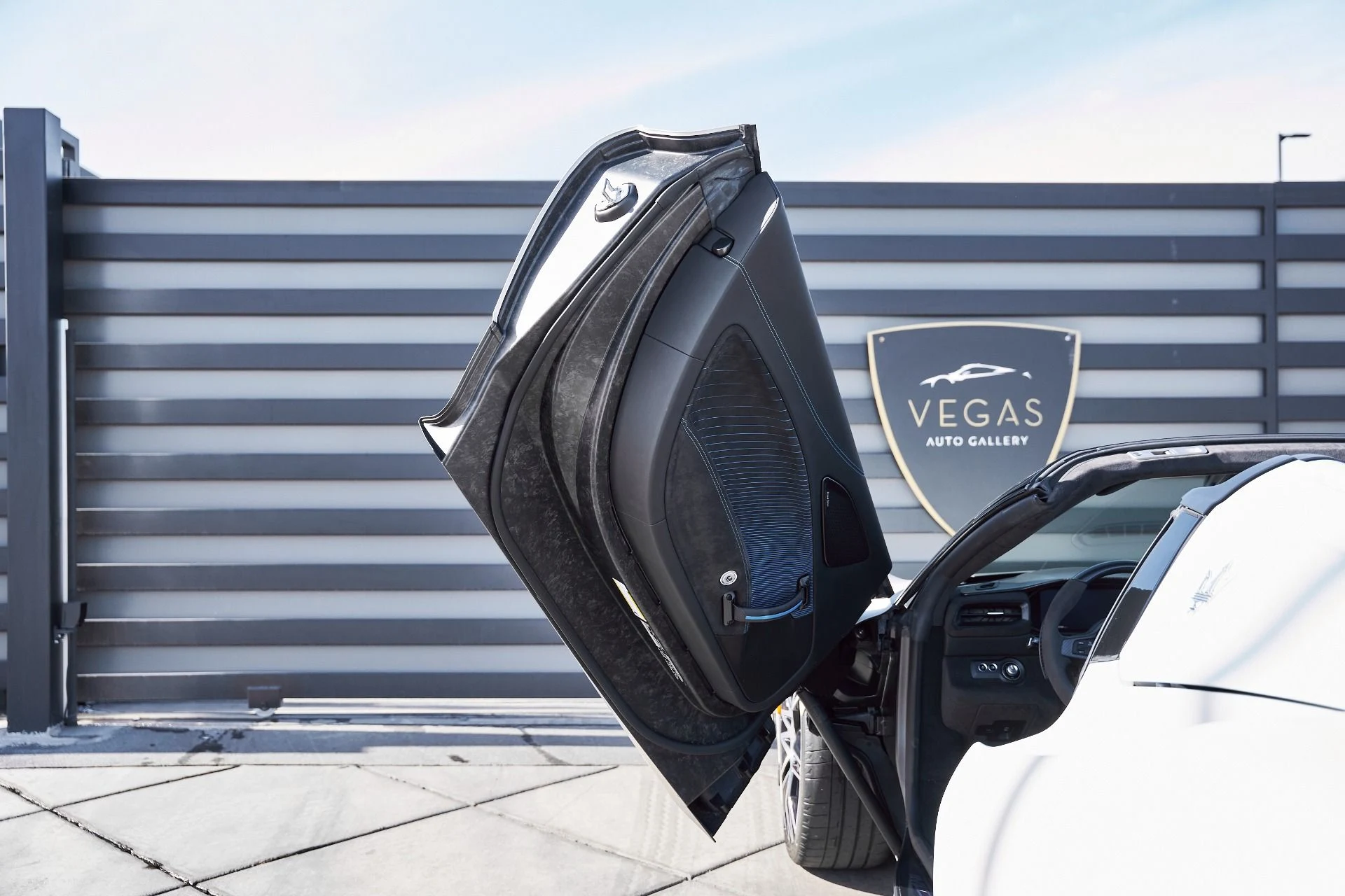 mph033_1380161571_Used_2023_Maserati_MC_20_1769481216_9904ff78e6