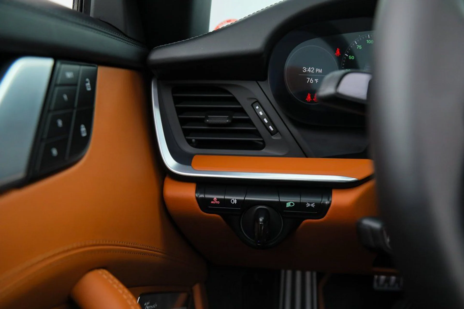 mph033_1396271249_3f915cefe56a2f9fd9968d4b61523545_40437ea8a8