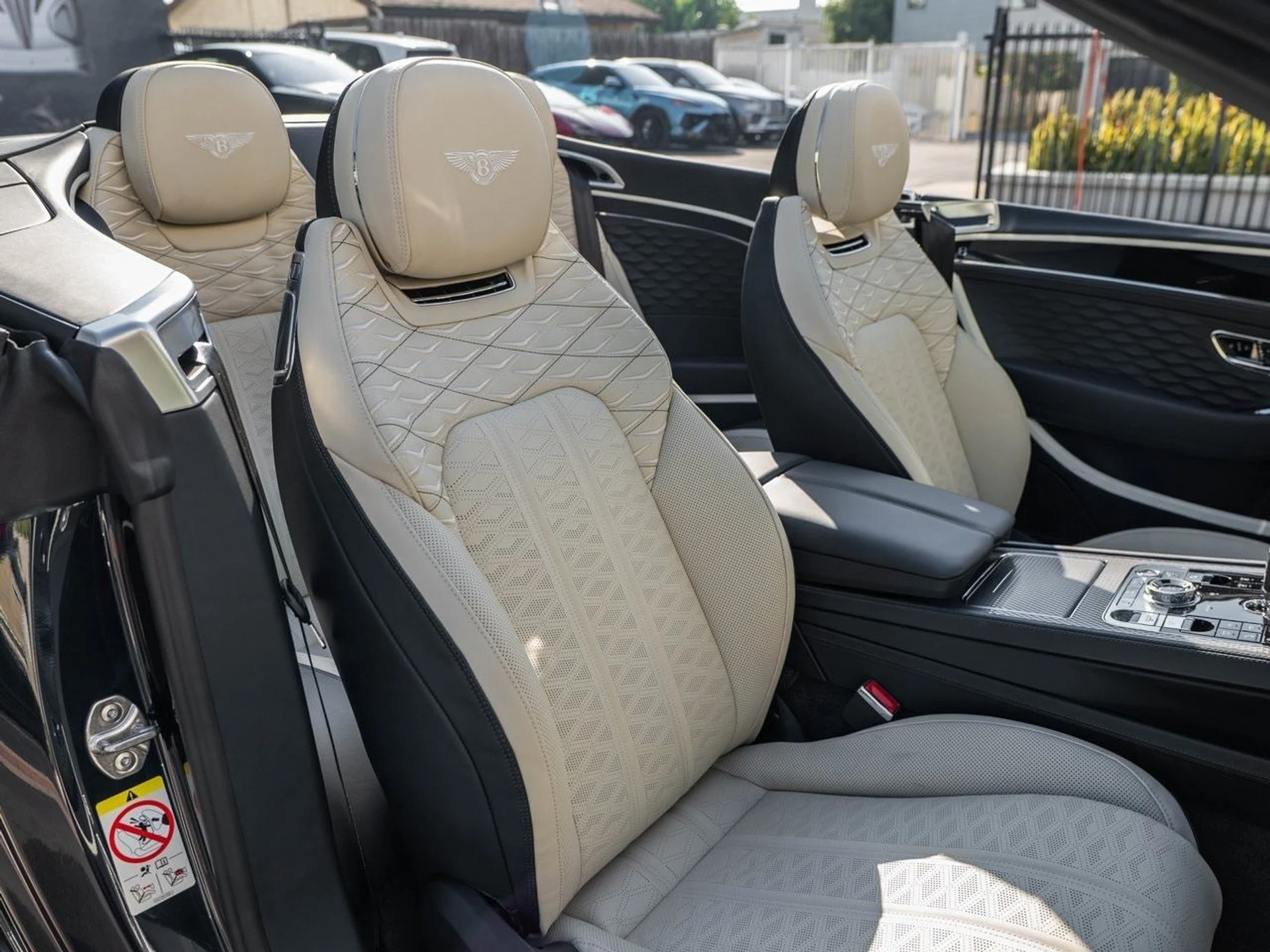 mph033_139821220_0efadcb69849856b3cb0abad26783abdx_f03d771a67